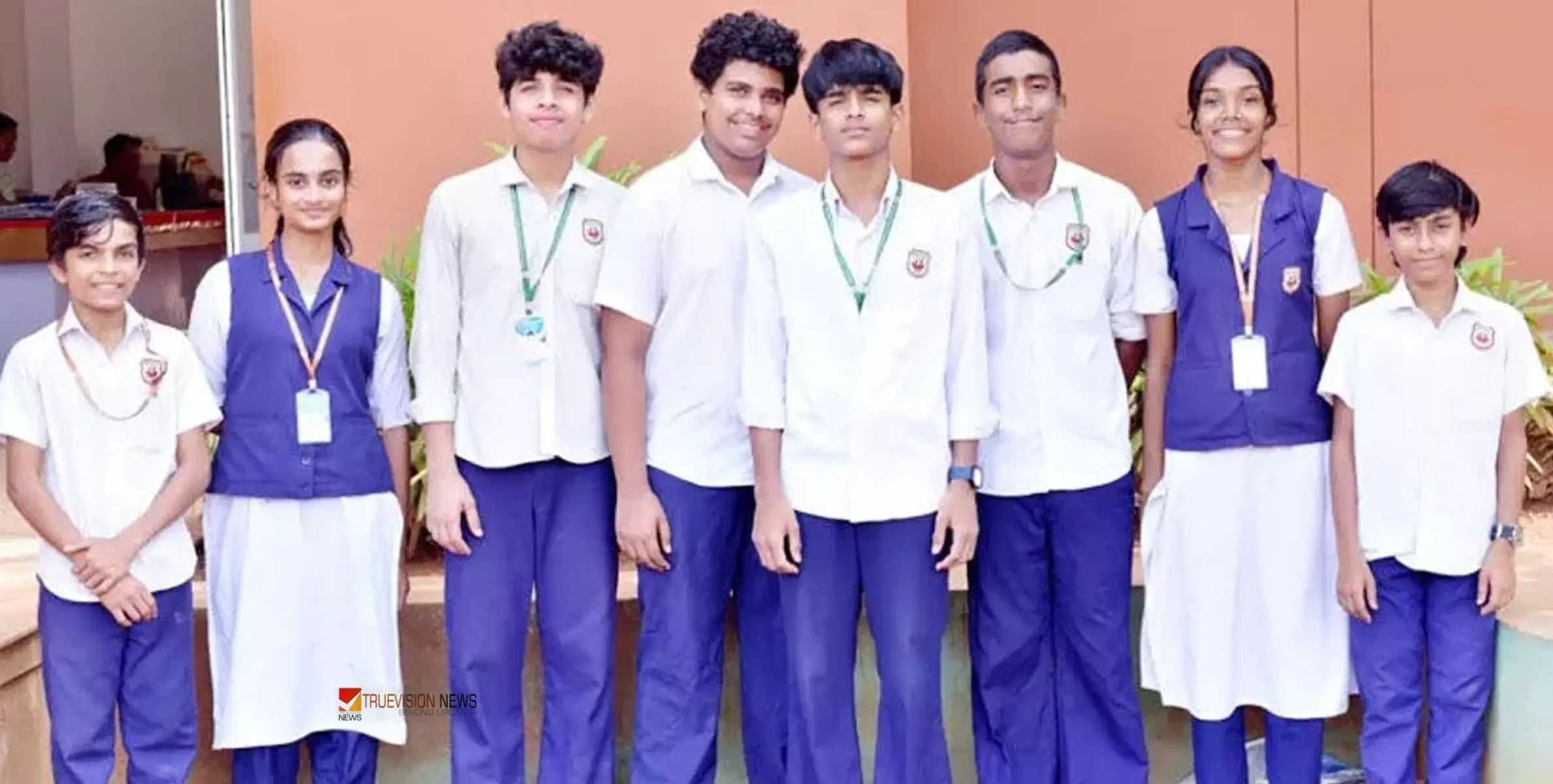 #Memundahighersecondaryschool | 'തല'യുമായി ബെംഗ്ളൂരിവിലേക്ക്; ആറാം തവണയും ദക്ഷിണേന്ത്യൻ ശാസ്ത്രനാടക മത്സരത്തിൽ പങ്കെടുക്കാനൊരുങ്ങി മേമുണ്ട ഹയർസെക്കണ്ടറി സ്കൂൾ