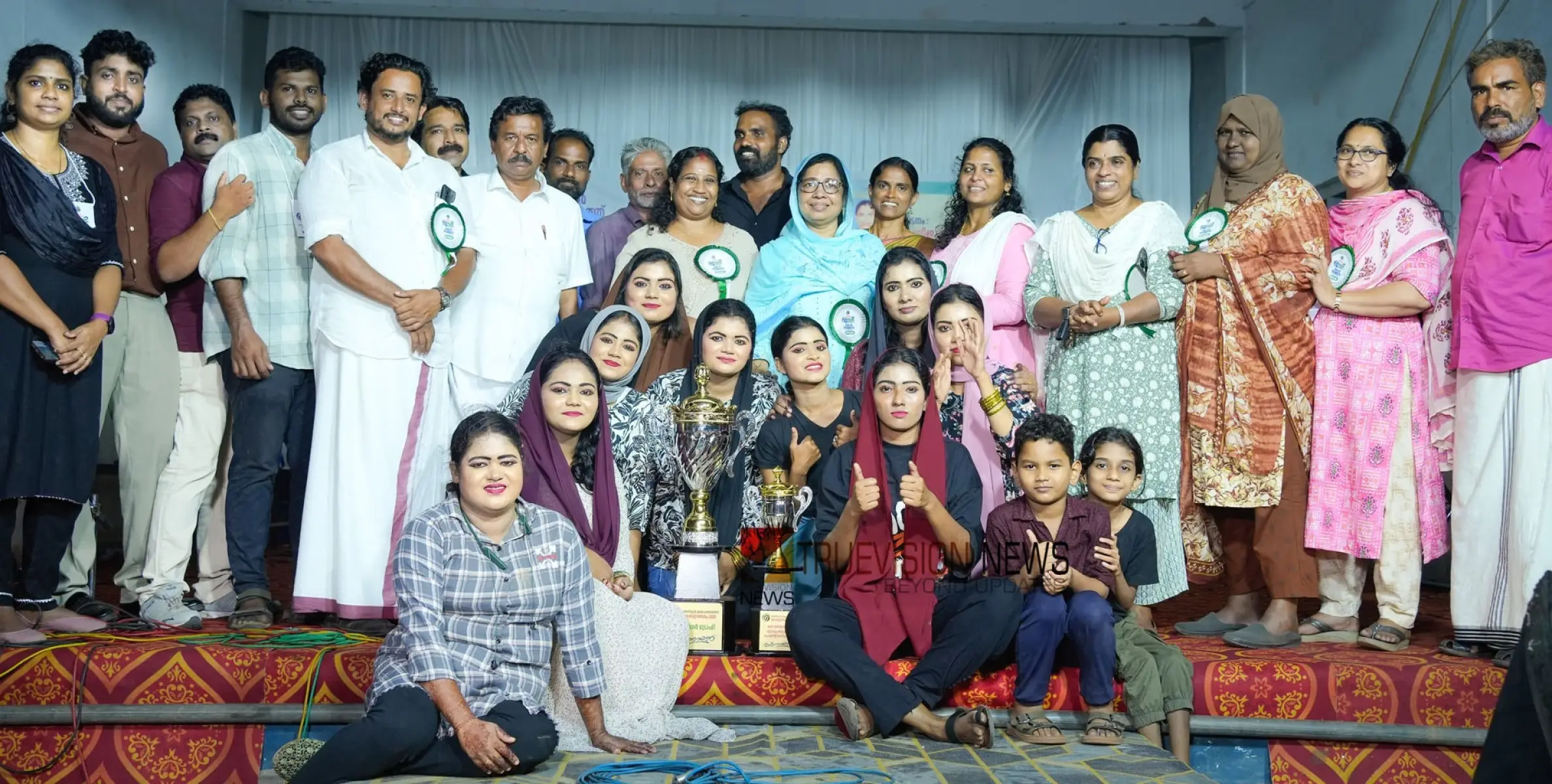 #StadiumBrothersChompala | അഴിയൂർ ഗ്രാമപഞ്ചായത്ത്‌  കേരളോത്സവം; ജേതാക്കളായി സ്റ്റേഡിയം ബ്രദേഴ്സ് ചോമ്പാല 