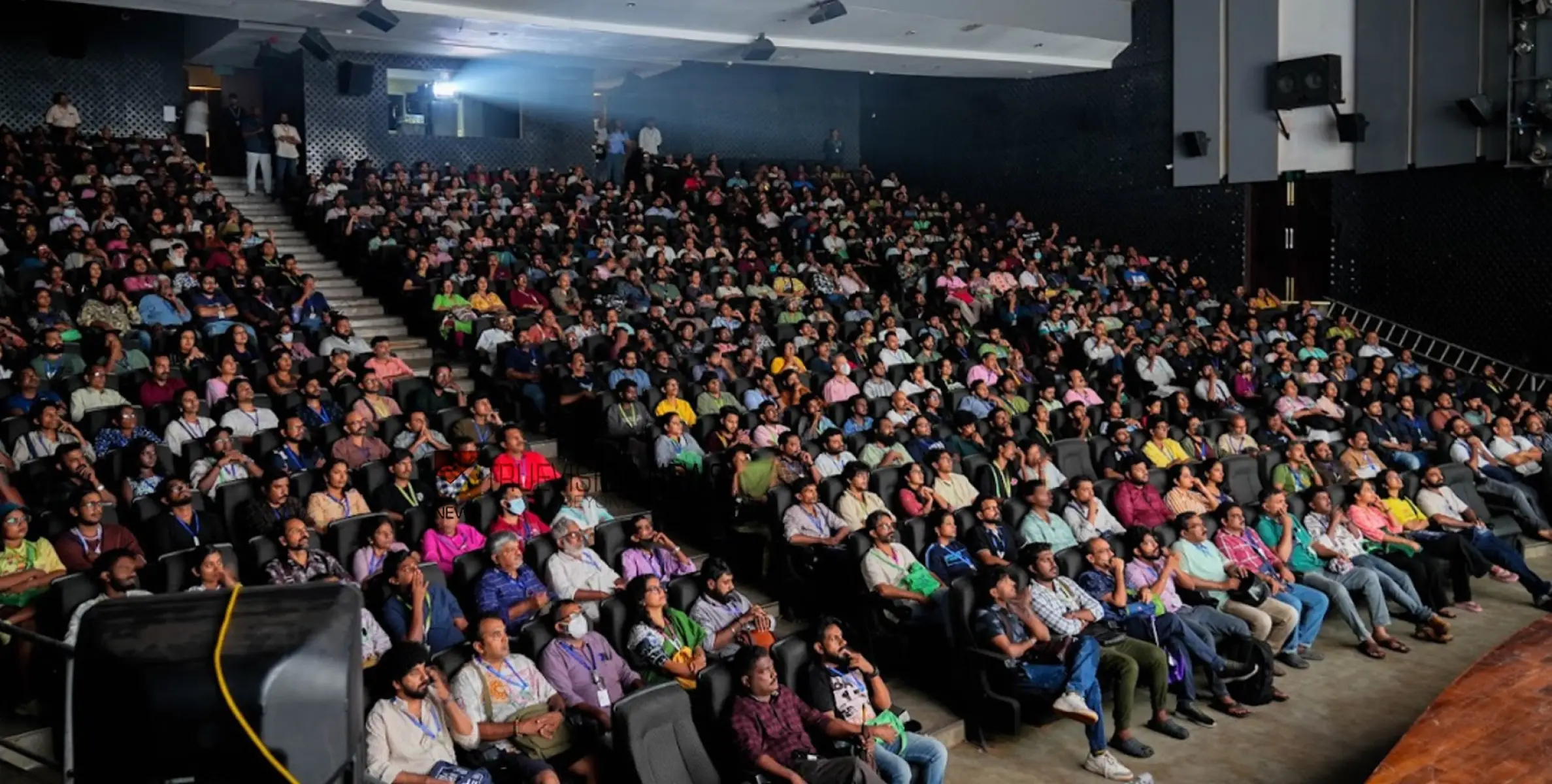 #iffk2024 | ലോകചലച്ചിത്രാചാര്യന്മാർക്ക് ആദരമായി സിനിമ ആൽക്കെമിക്കു തിരിതെളിഞ്ഞു
