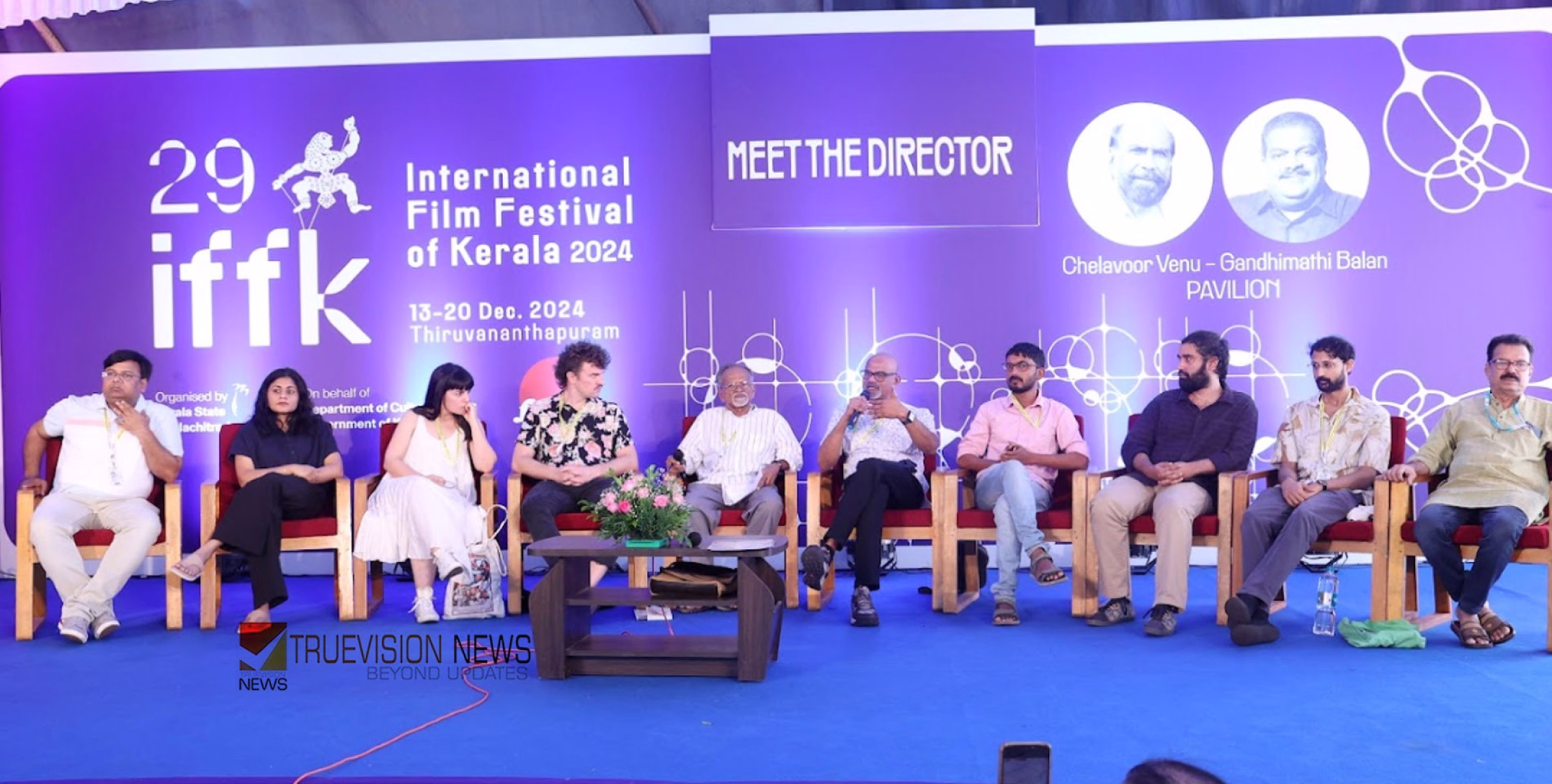 #iffk2024 | സമൂഹത്തിലെ സിനിമയുടെ സ്വാധീനത്തെപ്പറ്റിയുള്ള ചർച്ചകളുമായി മീറ്റ് ദി ഡയറക്ടർ