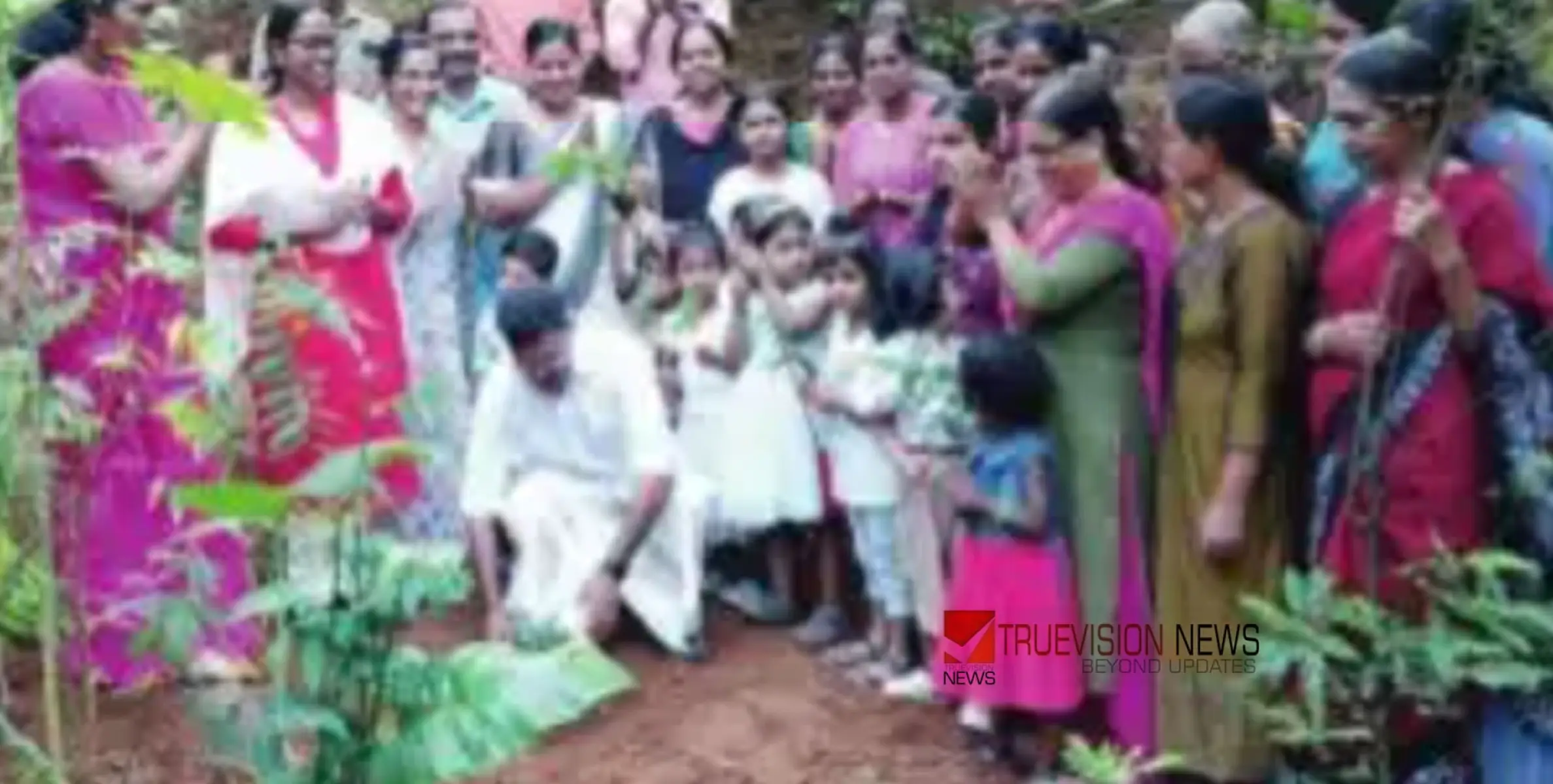 #VegetableGarden | അങ്കണവാടി പച്ചക്കറിത്തോട്ടം; നരിപ്പറ്റയിൽ അങ്കണവാടികളിൽ വിഷരഹിത പച്ചക്കറി കൃഷി തുടങ്ങി