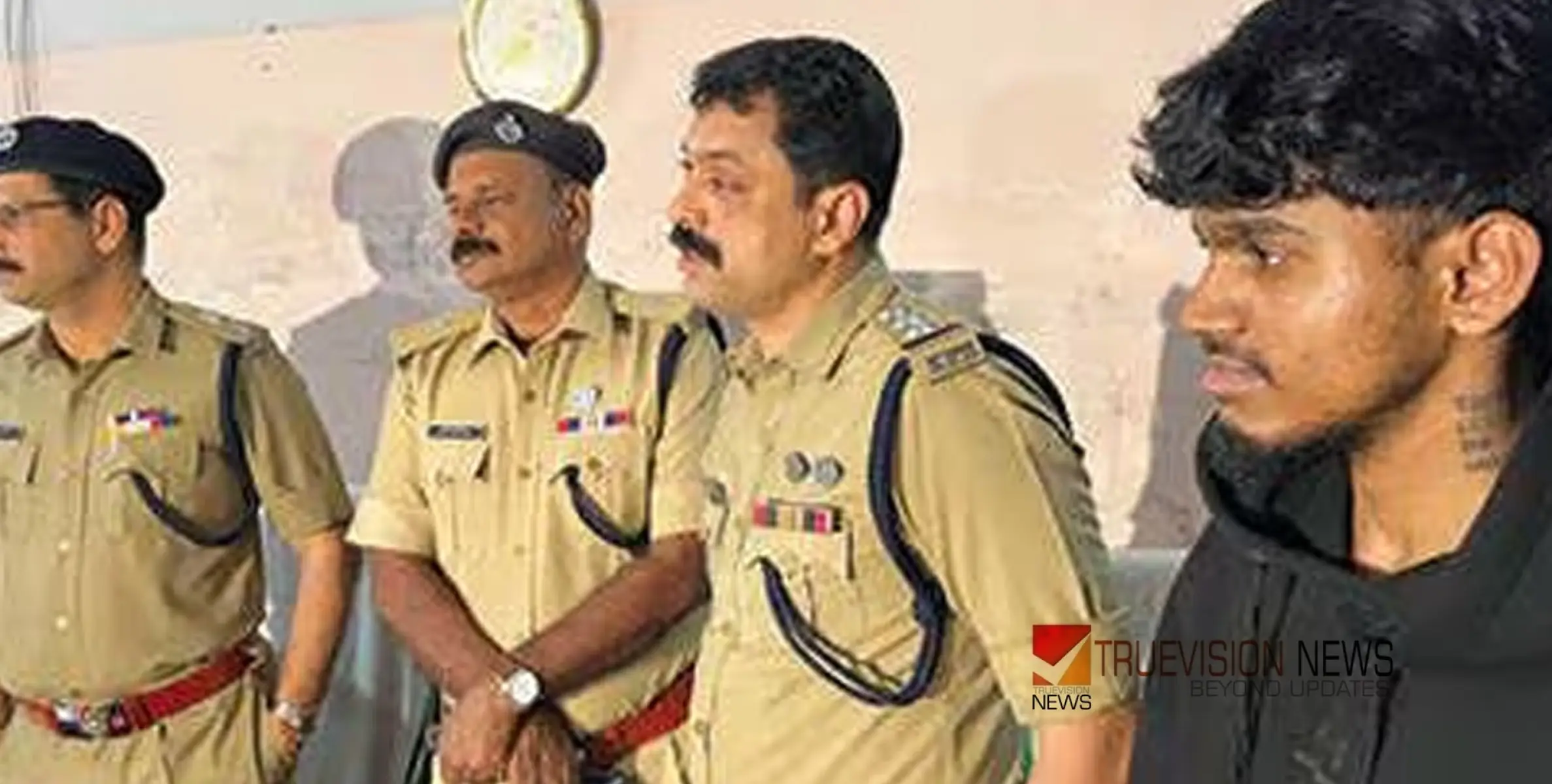 #murder | ചുറ്റികകൊണ്ട് തലയ്ക്കടിച്ച ശേഷം മുനയുളികൊണ്ട് തലയ്ക്ക് കുത്തി, കൊലയ്ക്കുശേഷം നാടുവിട്ടു; നാലരമാസത്തിന് ശേഷം അറസ്റ്റ്