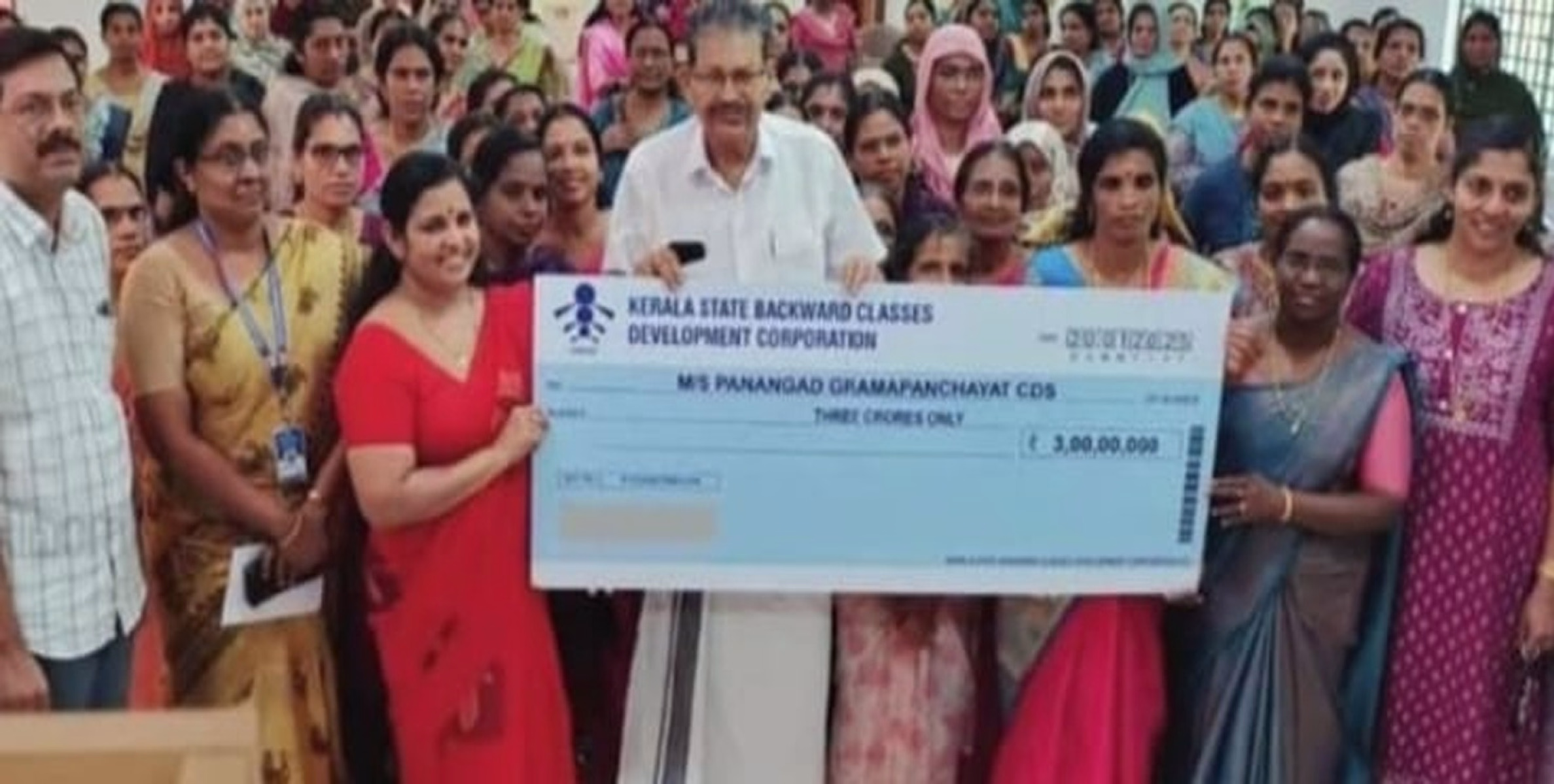 പനങ്ങാട് കുടുംബശ്രീ സംരംഭങ്ങൾക്ക് പിന്നോക്ക വിഭാഗ കോർപ്പറേഷൻ 3 കോടി രൂപ ധനസഹായം അനുവദിച്ചു