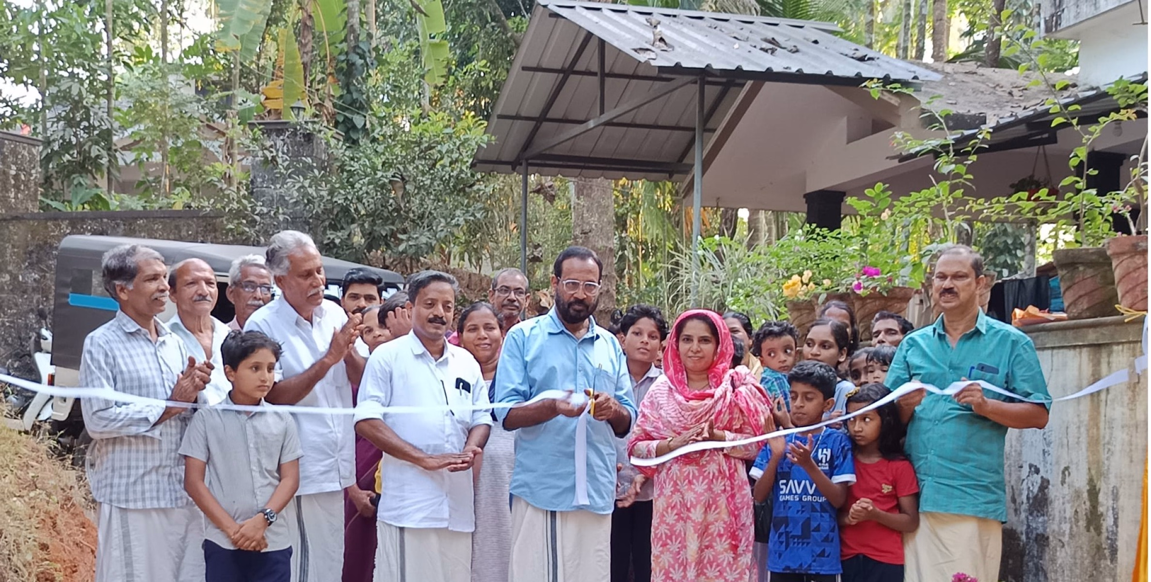'അമ്മിച്ച്യത്ത് മുക്ക് കച്ചേരി താഴ റോഡ് ' ഗ്രാമപഞ്ചായത്ത് പ്രസിഡന്റ് ഉദ്ഘാടനം നിർവ്വഹിച്ചു
