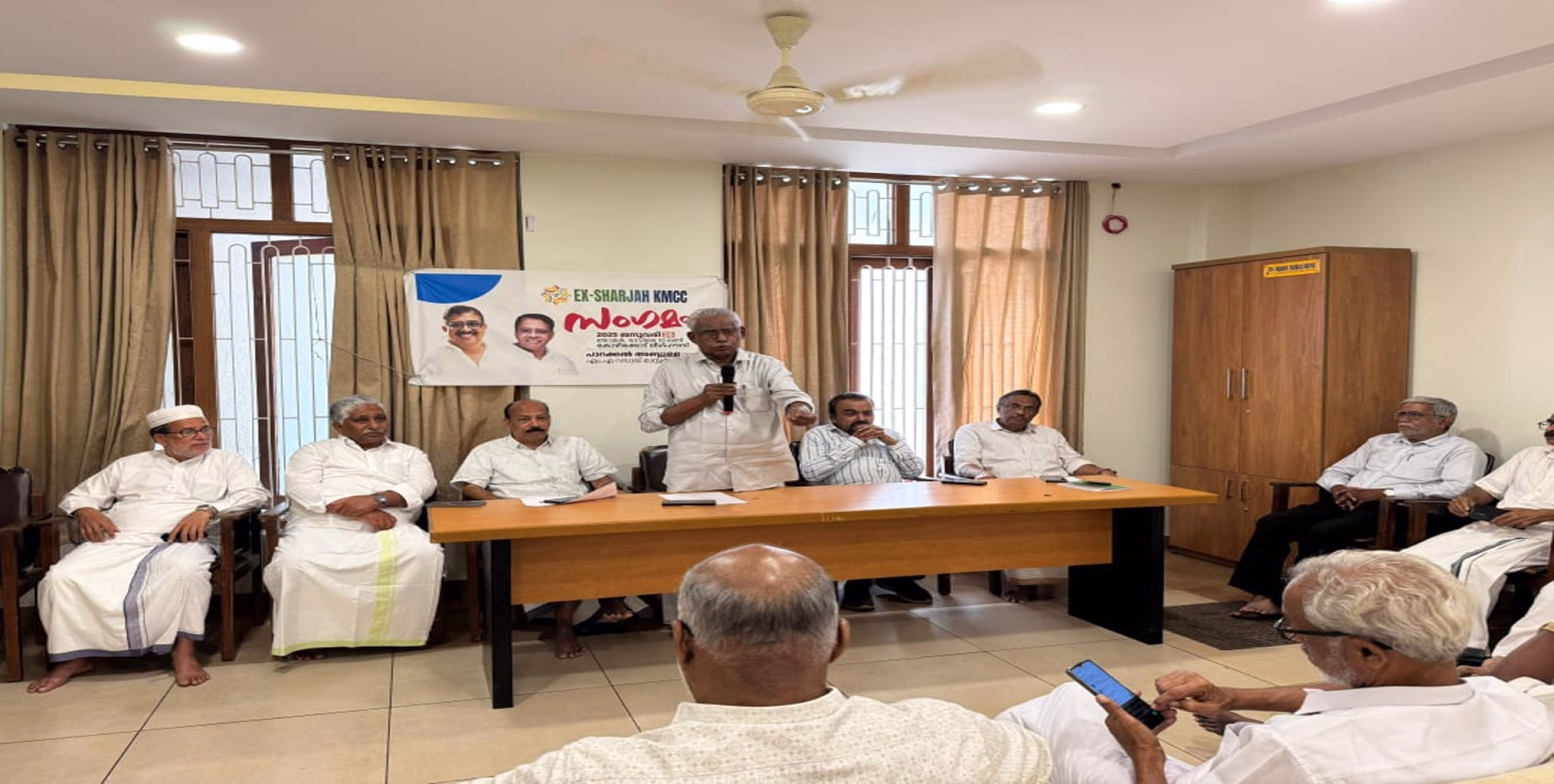 പ്രവാസി ക്ഷേമനിധിയിൽ അറുപത് വയസ്സ് കഴിഞ്ഞ വർക്കും അംഗമാവാൻ നടപടി സ്വീകരിക്കണം   ഡോ:പി അഹമ്മദ്ഷരീഫ് 