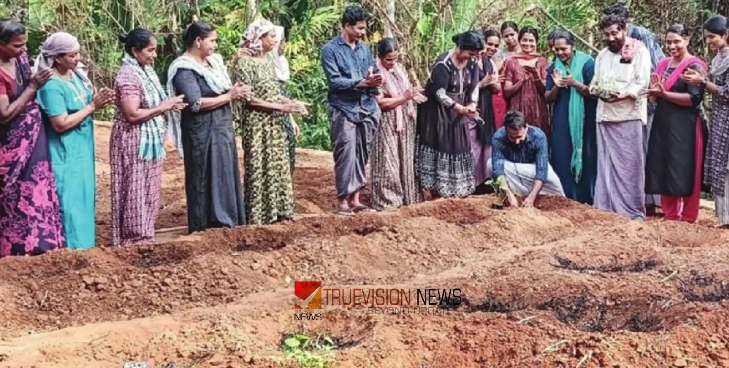 പോഷകസമൃദ്ധി പദ്ധതി; കുറ്റ്യാടിയിൽ കോവുക്കുന്ന് വയലിൽ പച്ചക്കറി കൃഷി തുടങ്ങി