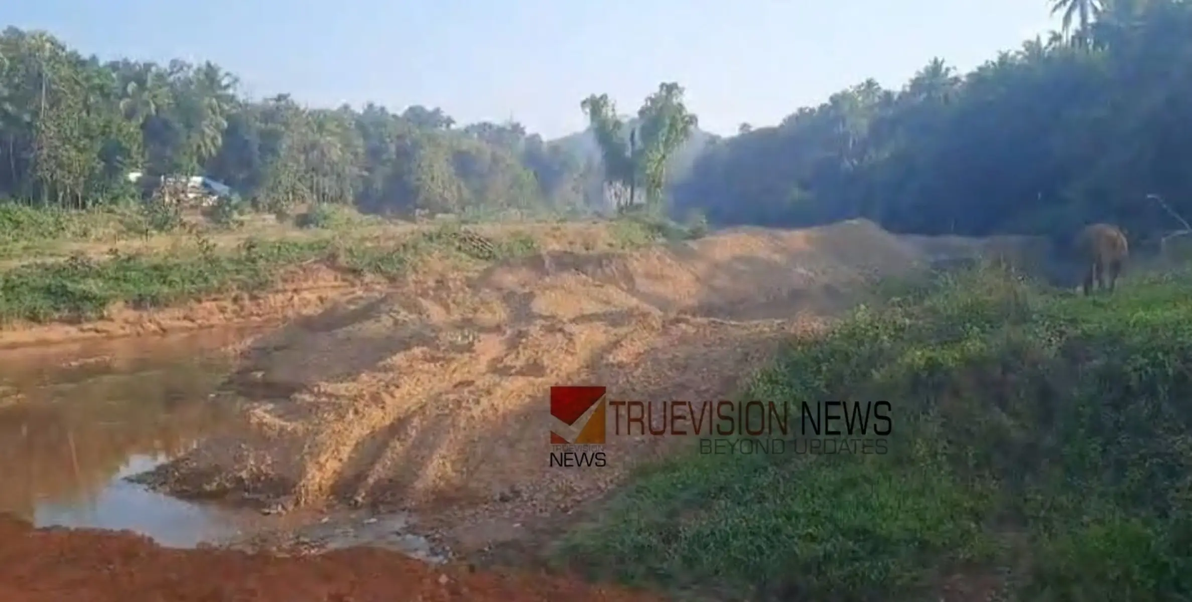 കൂട്ടിയിട്ട മണൽ കൂമ്പാരം ഉടൻ നീക്കം ചെയ്യണം -മയ്യഴി പുഴ സംരക്ഷണ സമിതി  