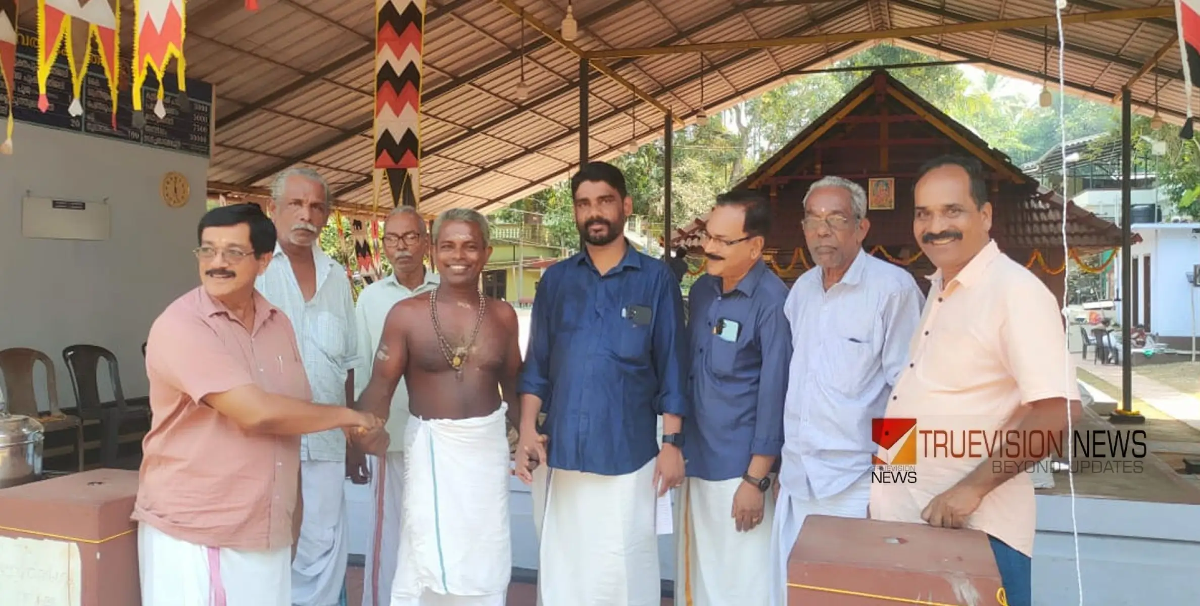 പാലയാട് തെരു മഹാഗണപതി ക്ഷേത്രം താലപ്പൊലി മഹോത്സവത്തിന് തുടക്കമായി