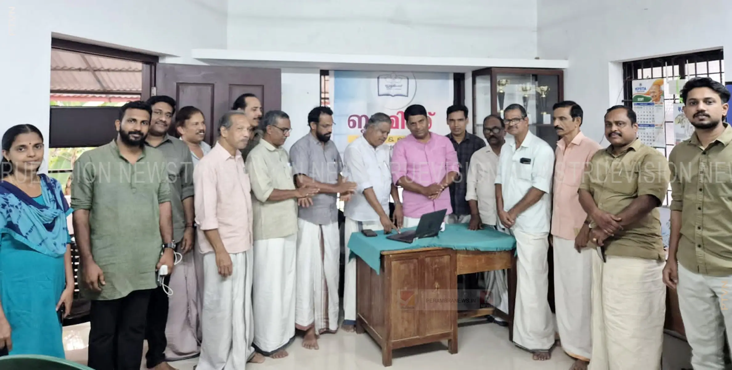 ഡിജിറ്റല്‍ ബ്ലഡ് ബാങ്ക് ഡയറക്ടറി പ്രകാശനം ചെയ്ത് ബ്ലൂമിംഗ് ആര്‍ട്‌സ്