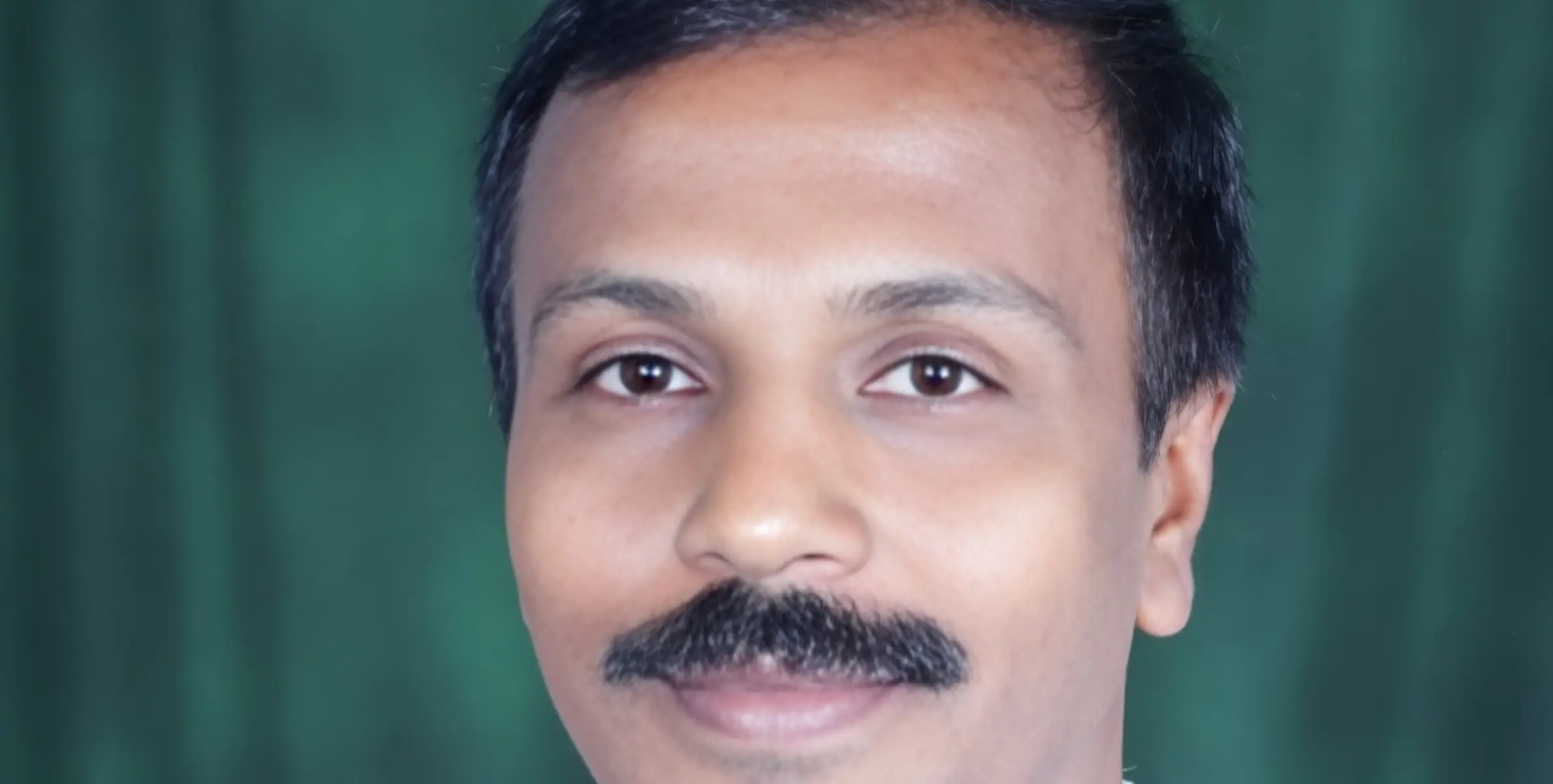 കെസിബിസിസംസ്ഥാന അധ്യാപക പുരസ്‌കാരം: മികച്ച അധ്യാപകൻ ബിജു ഓളാട്ടുപുറം