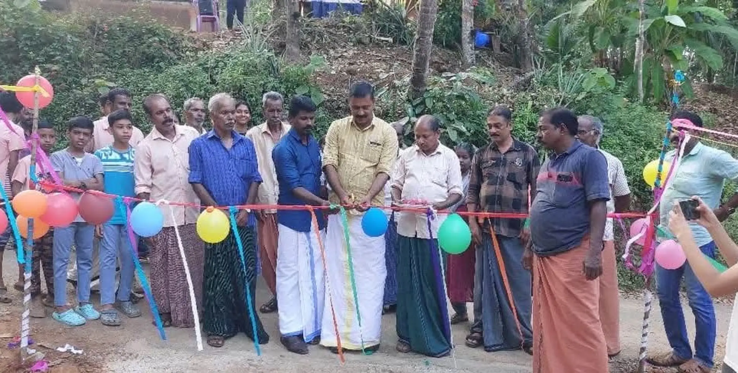 കണിച്ചാർ പഞ്ചായത്തിലെ ചെങ്ങോം - എളമ്പാളി റോഡ് ഉദ്‌ഘാടനം ചെയ്തു