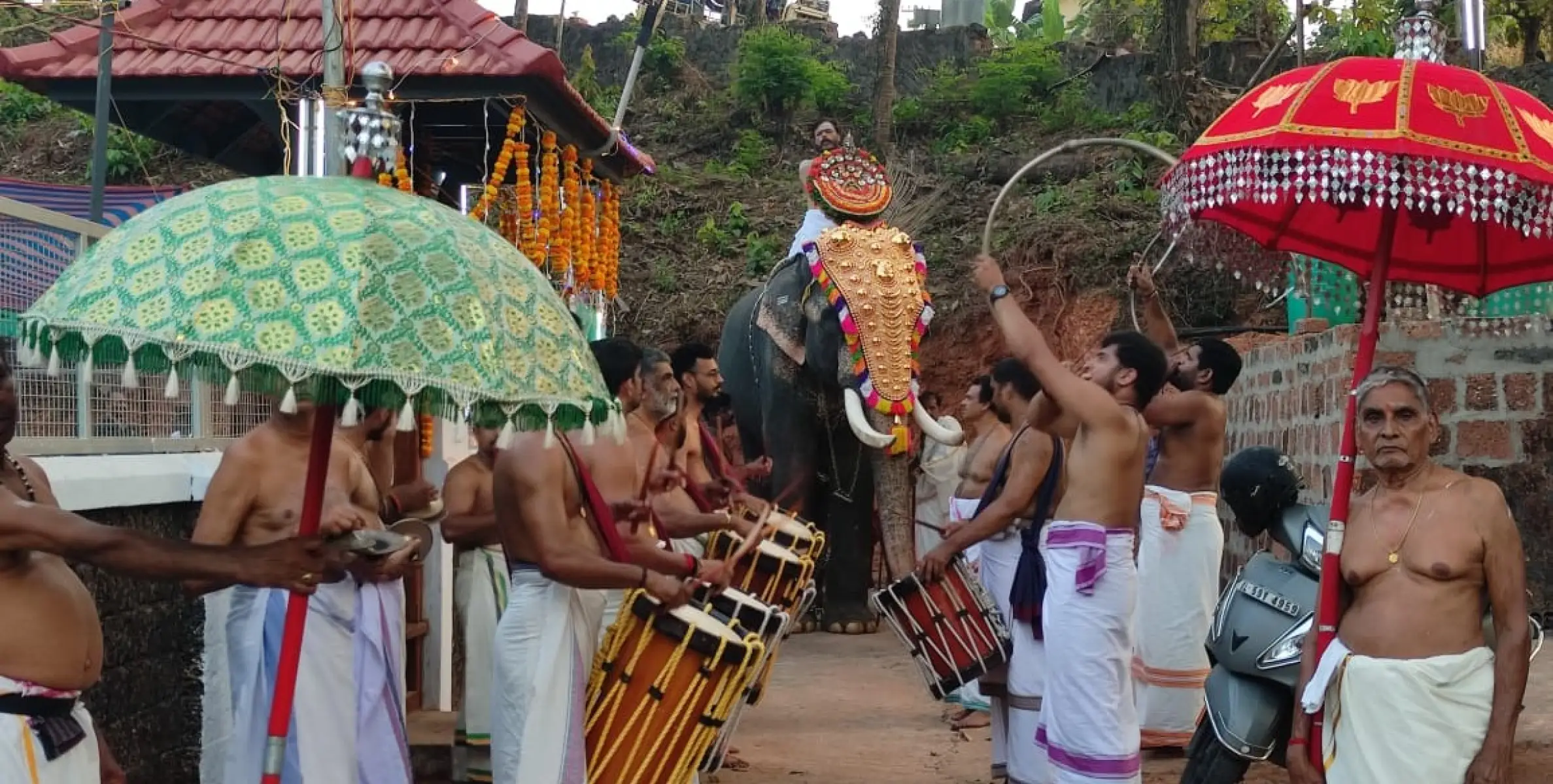പൂക്കോത്ത് തെരുവിലെ കാനത്ത് ശിവക്ഷേത്രത്തിൽ വാർഷിക മഹോത്സവം ആഘോഷിച്ചു
