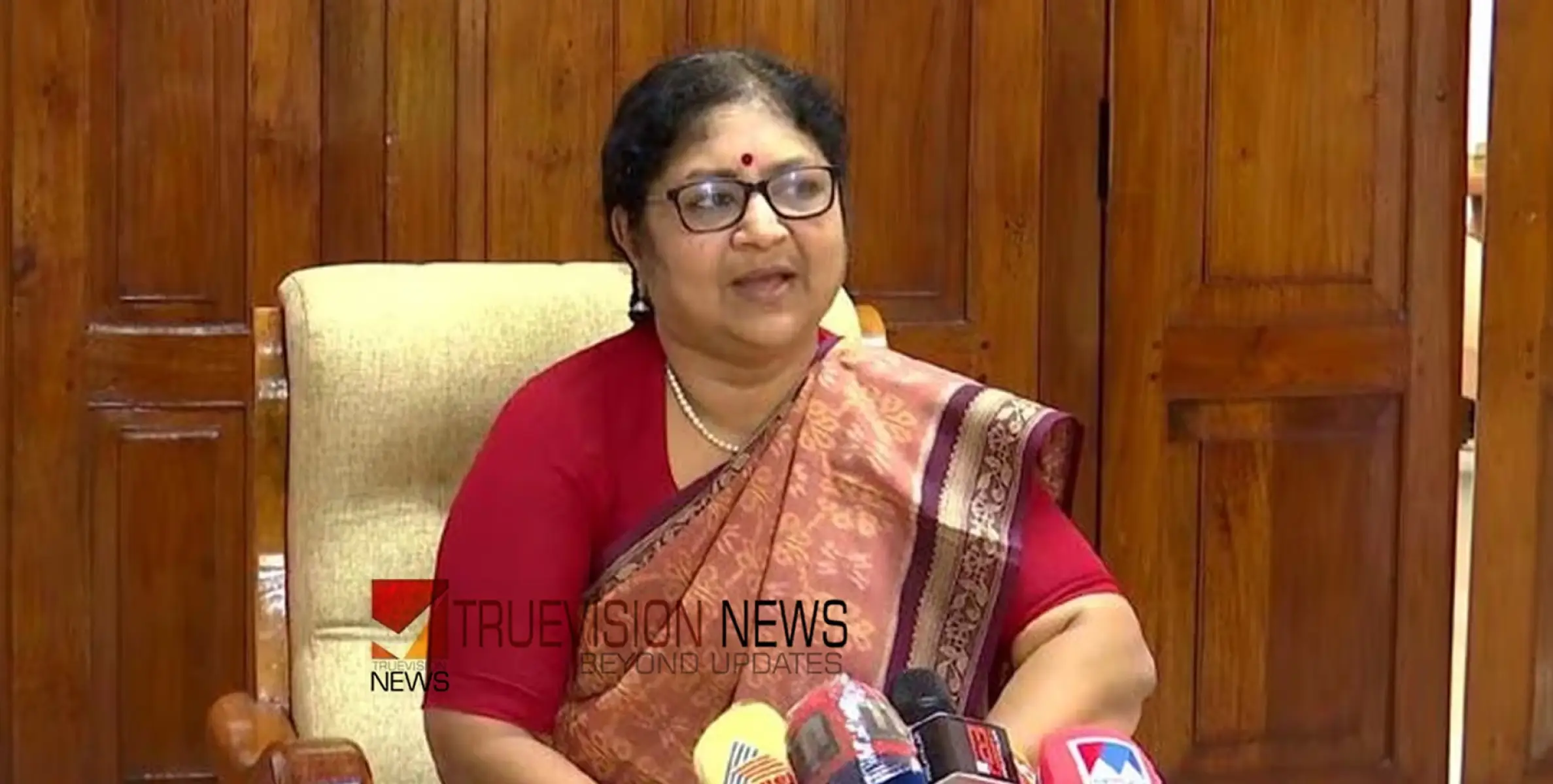 ടി പി ശ്രീനിവാസനോട് എസ്എഫ്ഐ മാപ്പ് പറയേണ്ട കാര്യമില്ല, സ്വകാര്യ സർവകലാശാലകൾ അനിവാര്യം - ആർ ബിന്ദു