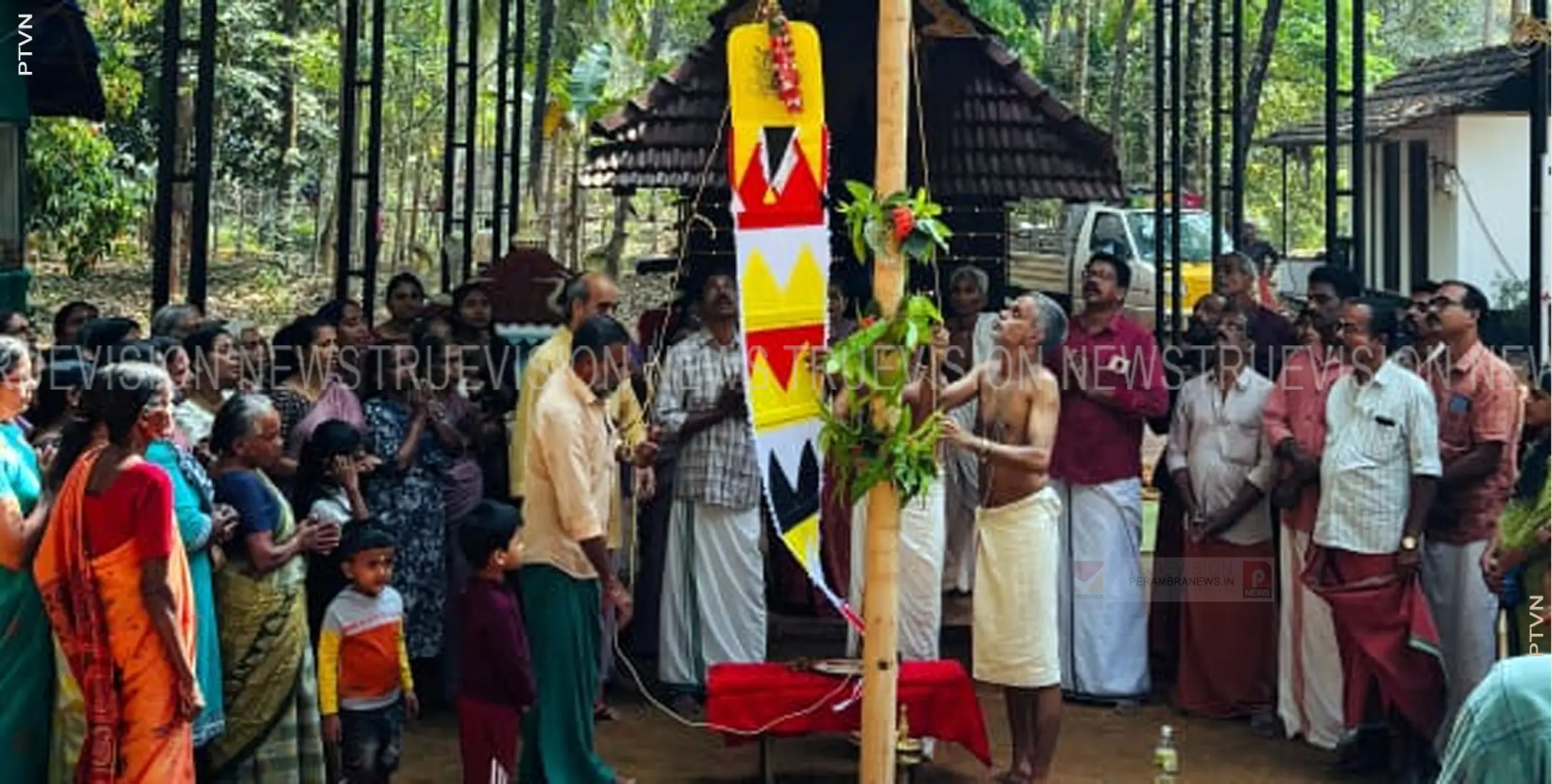 ചെറുക്കാട് ആറങ്ങാട്ട്കാവ് ഭഗവതി ക്ഷേത്ര മഹോത്സവത്തിന് കൊടിയേറി 