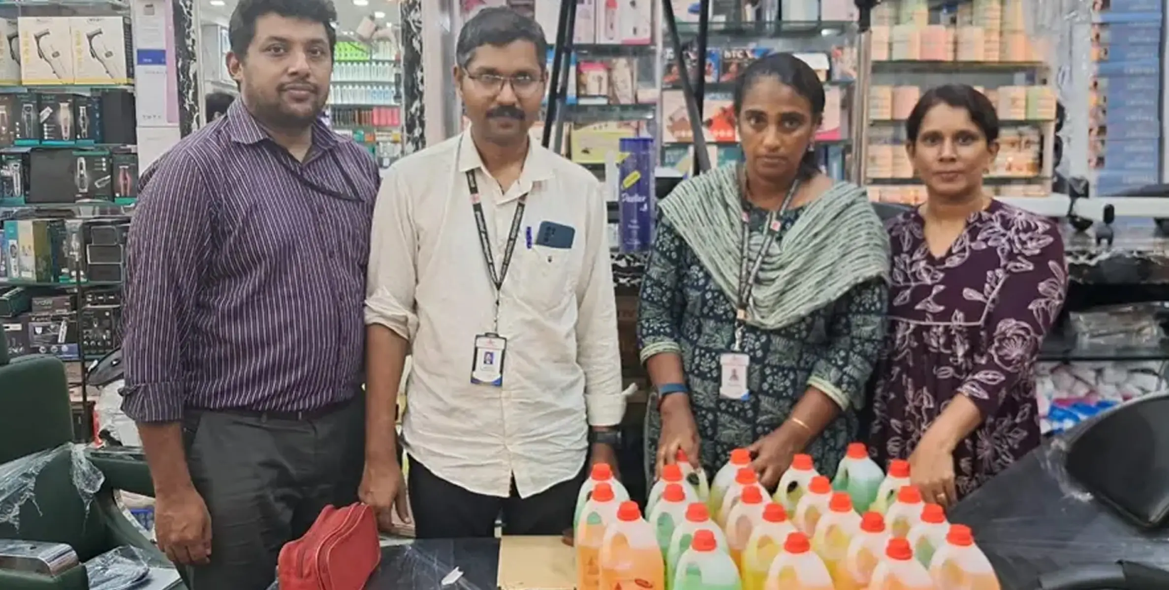 എറണാകുളത്ത് മായം ചേര്‍ത്ത പെര്‍ഫ്യൂം പിടികൂടി, ഉപയോഗിച്ചാല്‍ ഗുരുതര പ്രശ്‌നങ്ങള്‍.