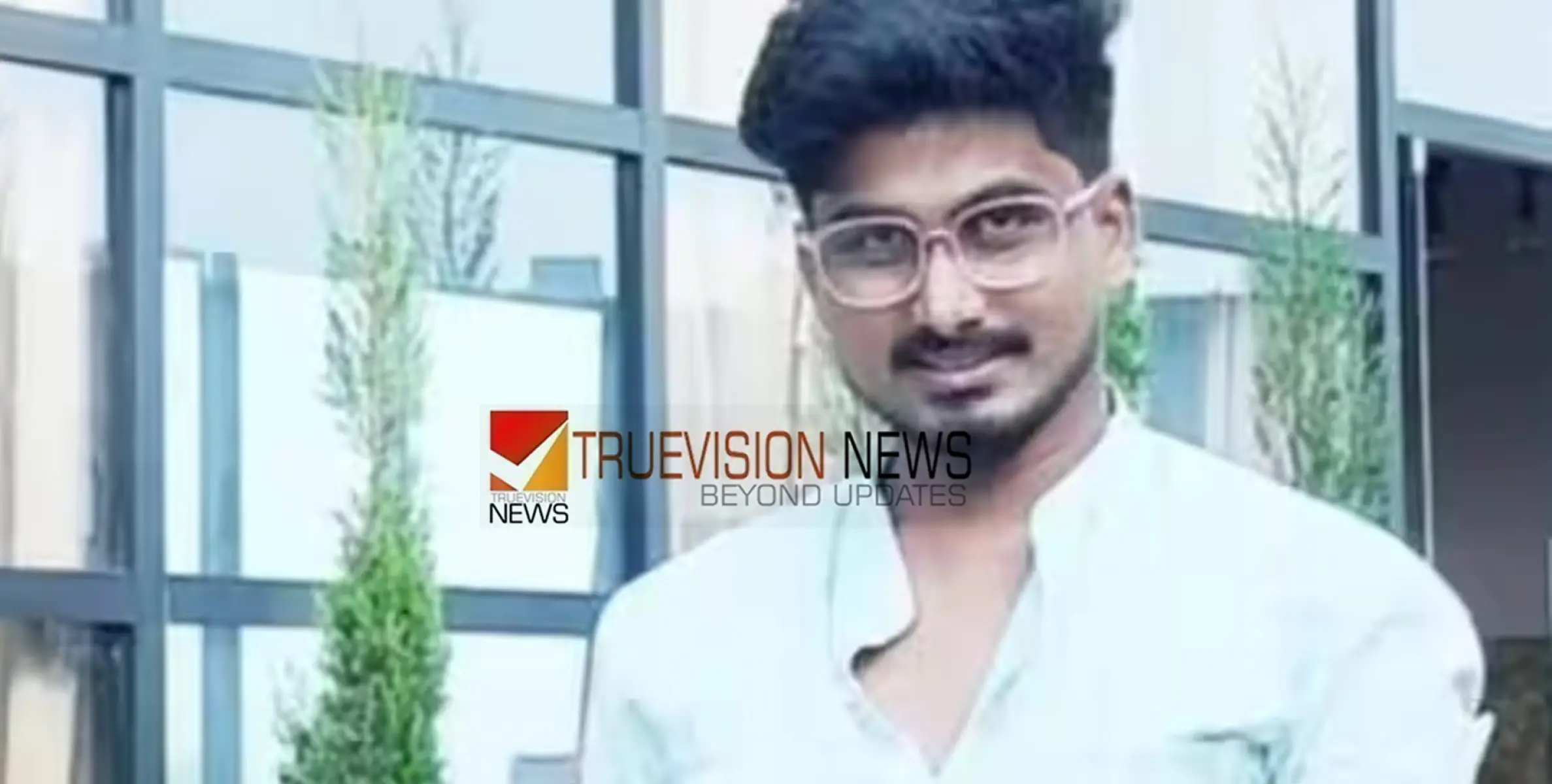 വാലന്റൈന്‍സ്‌ ദിനത്തിൽ പ്രണയാഭ്യർഥന നിരസിച്ചു;  യുവതിയെ കുത്തിയ ശേഷം മുഖത്ത് ആസിഡ് ഒഴിച്ച് യുവാവ്