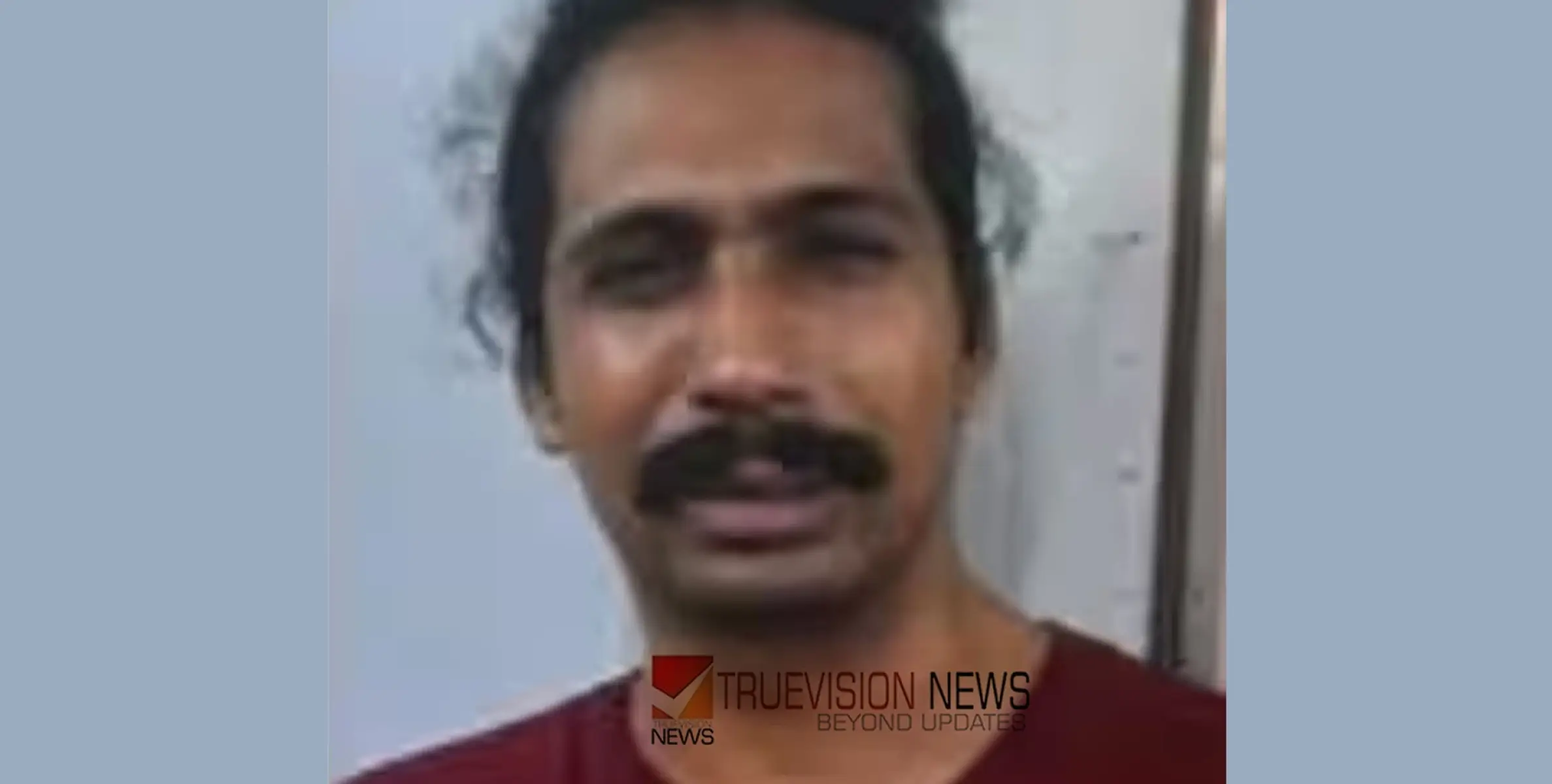 ബൈക്കിൽ കടത്തിക്കൊണ്ട് വന്ന മയക്കുമരുന്നുമായി യുവാവ് അറസ്റ്റിൽ; പിടികൂടിയത് 40 എൽഎസ്ഡി സ്റ്റാമ്പുകൾ