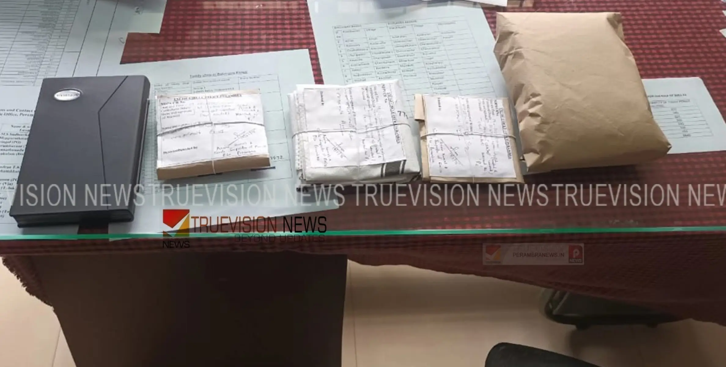  പേരാമ്പ്ര  വടക്കുമ്പാട് വന്‍ ലഹരിവേട്ട;  74 ഗ്രാം എംഡിഎംഎ പിടികൂടി 