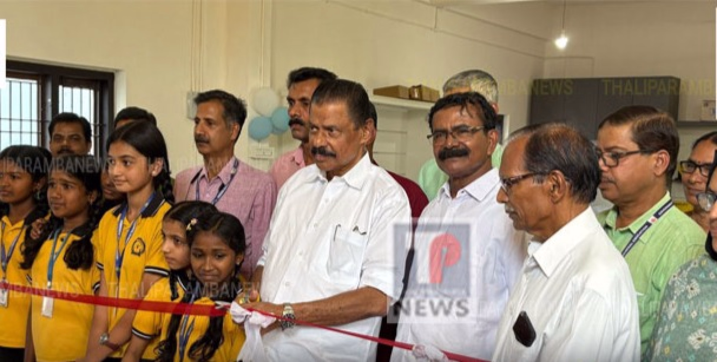 കടമ്പേരി ഗവ.യു.പി.സ്കൂളിൽ സ്ട്രീം ഇക്കോ സിസ്റ്റം പദ്ധതിയിൽ ഉൾപ്പെടുത്തി ലാബ് ഉൽഘാടനം ചെയ്തു
