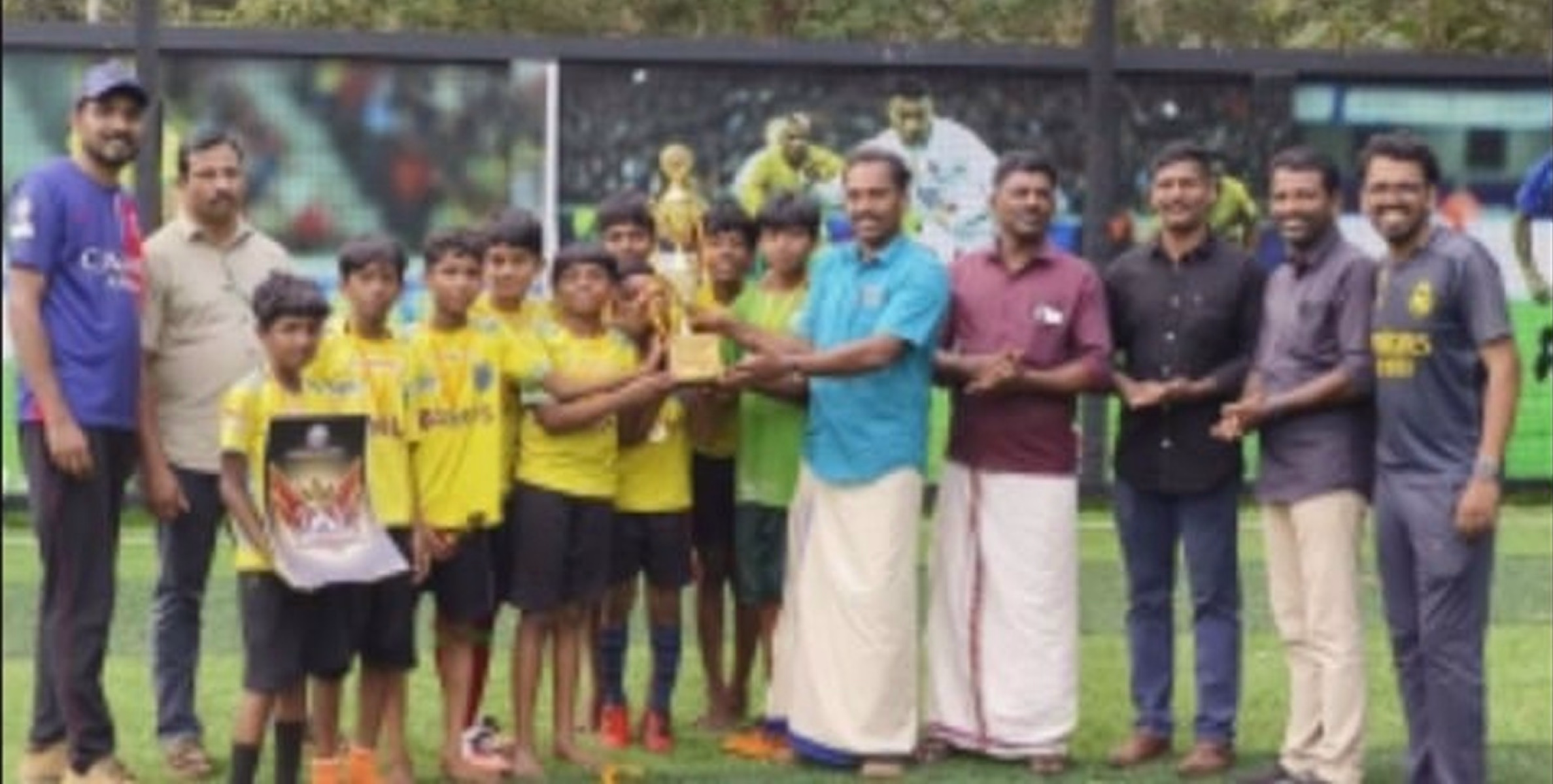 കാവുന്തറ എയുപി സ്‌കൂളിലെ കുട്ടികള്‍ക്കായി ലഹരിക്കെതിരെ ഫുട്‌ബോള്‍ മത്സരം സംഘടിപ്പിച്ചു