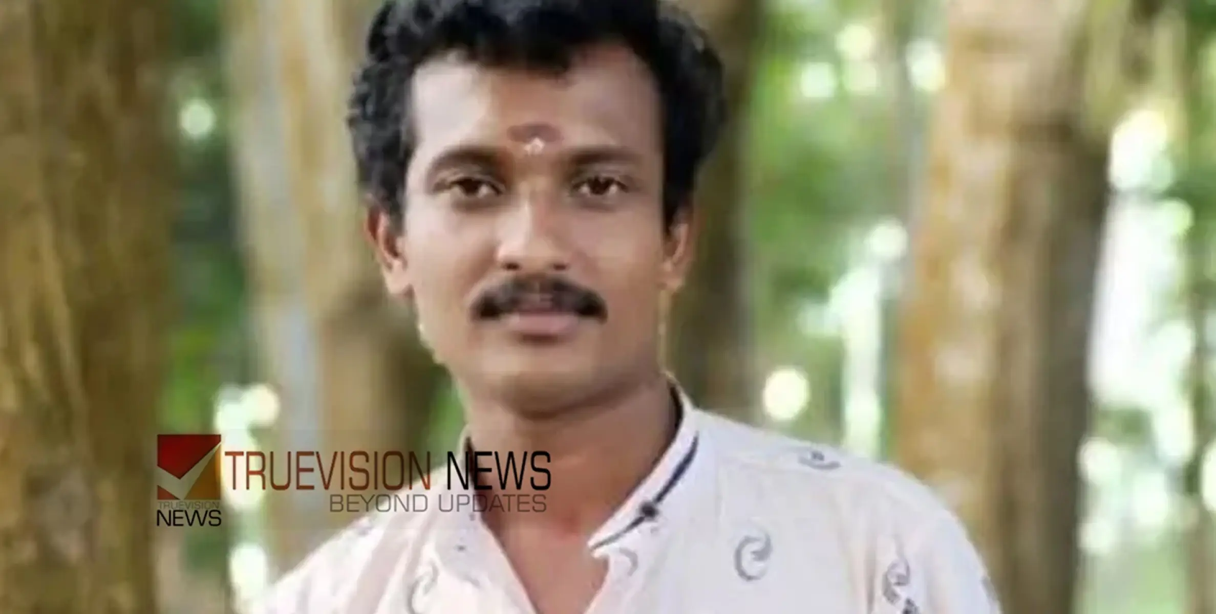  കെ.എസ്.ആർ.ടി.സി സ്വിഫ്റ്റ് ബസും സ്കൂട്ടറും കൂട്ടിയിടിച്ചു,  യുവാവിന് ദാരുണാന്ത്യം 