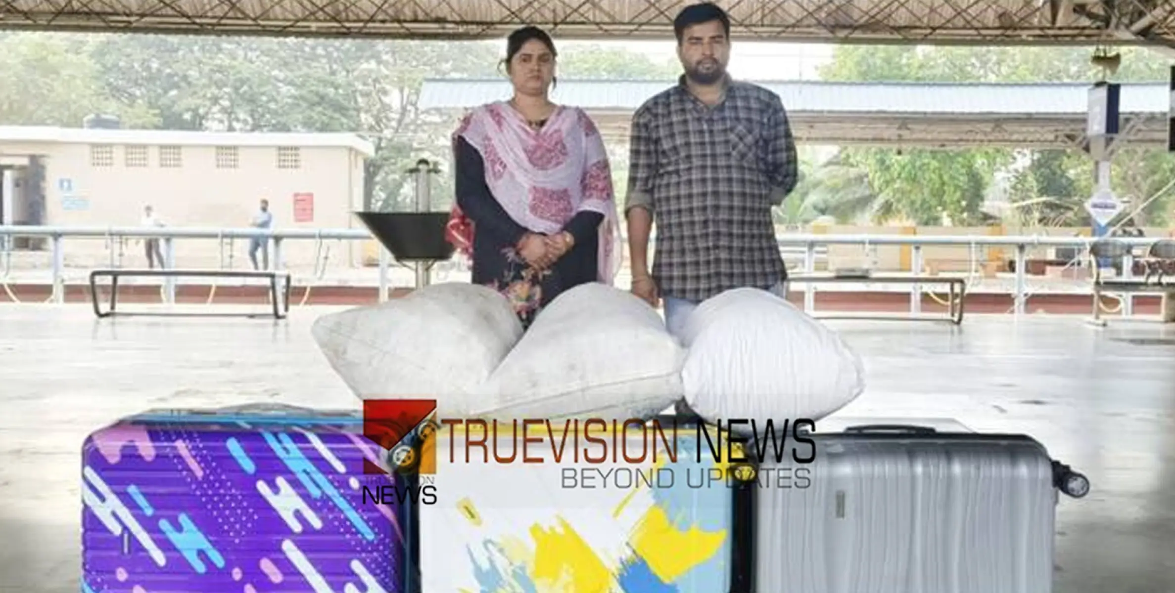മൂന്ന് ട്രോളി ബാഗിൽ  47.7 കിലോ കഞ്ചാവുമായി കണ്ണൂരിലേക്ക്; യുവതിയും യുവാവും കസ്റ്റഡിയിൽ