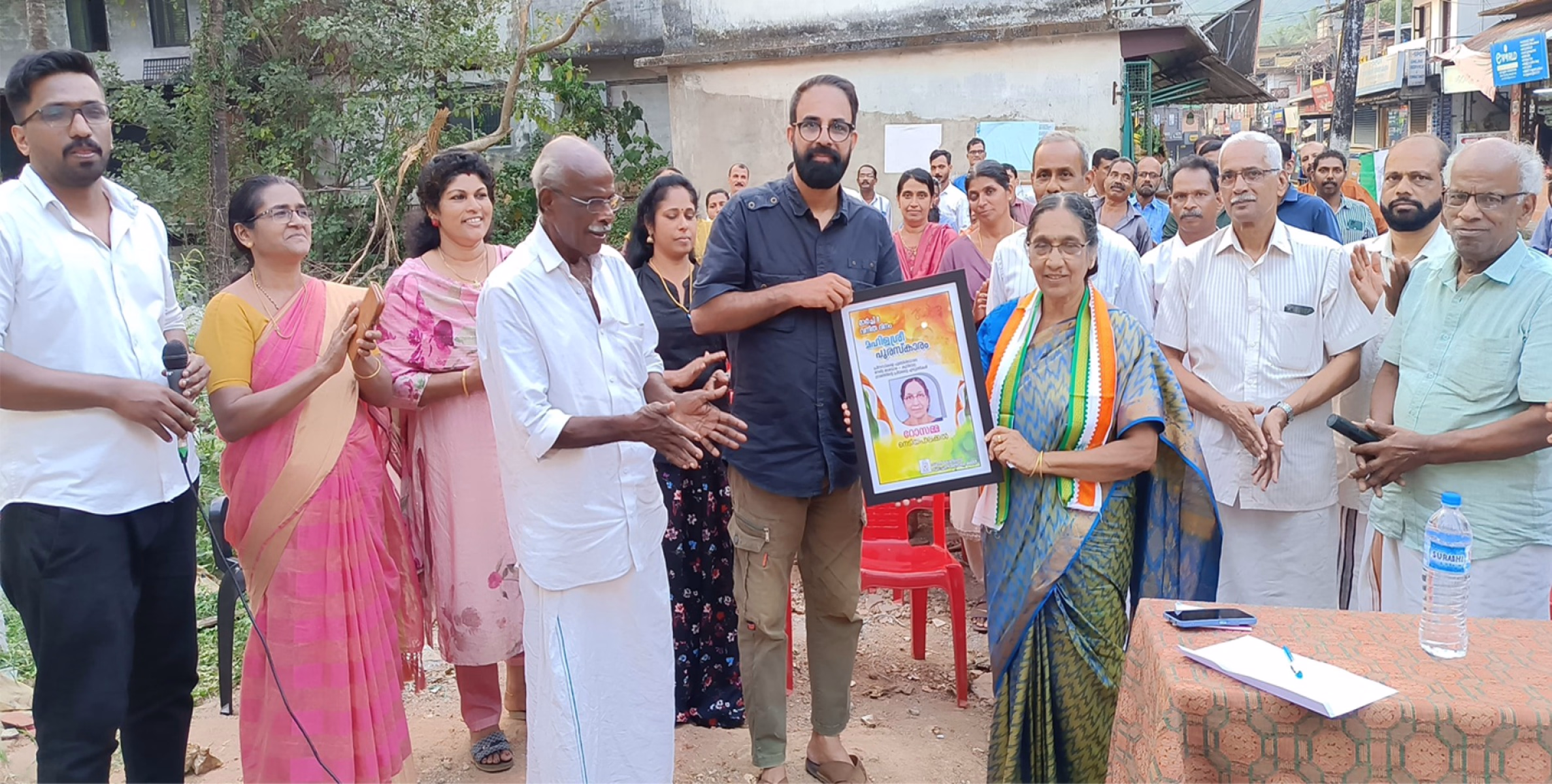 മഹിളശ്രീ പുരസ്‌കാരം എഴുത്തുകാരി റോസമ്മ നെടിയപാലയ്ക്കലിന്