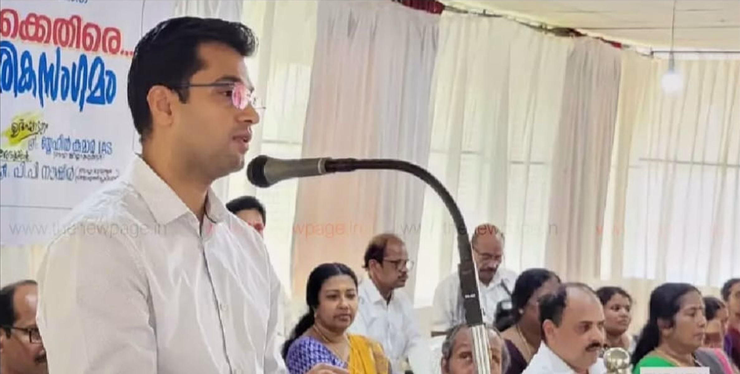 ലഹരിയെ ചെറുക്കാന്‍തദ്ദേശസ്ഥാപനങ്ങളുടെ സേവനം അനിവാര്യം :ജില്ലാ കലക്ടര്‍ സ്‌നേഹിന്‍ കുമാര്‍ സിന്‍ഹ