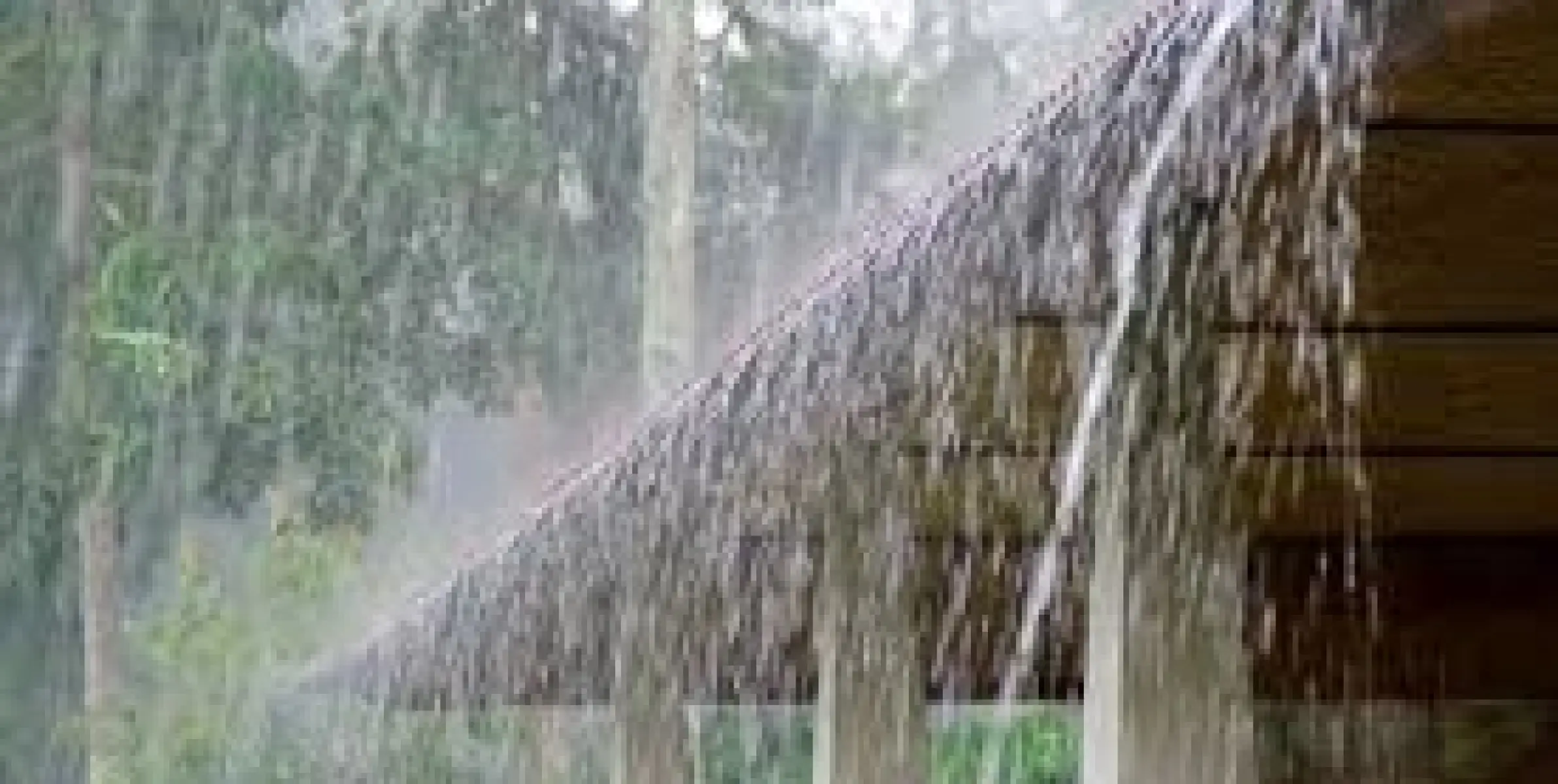 ഒറ്റപ്പെട്ട മഴ ഇന്നും തുടരും, ഇടിമിന്നൽ മുന്നറിയിപ്പ്