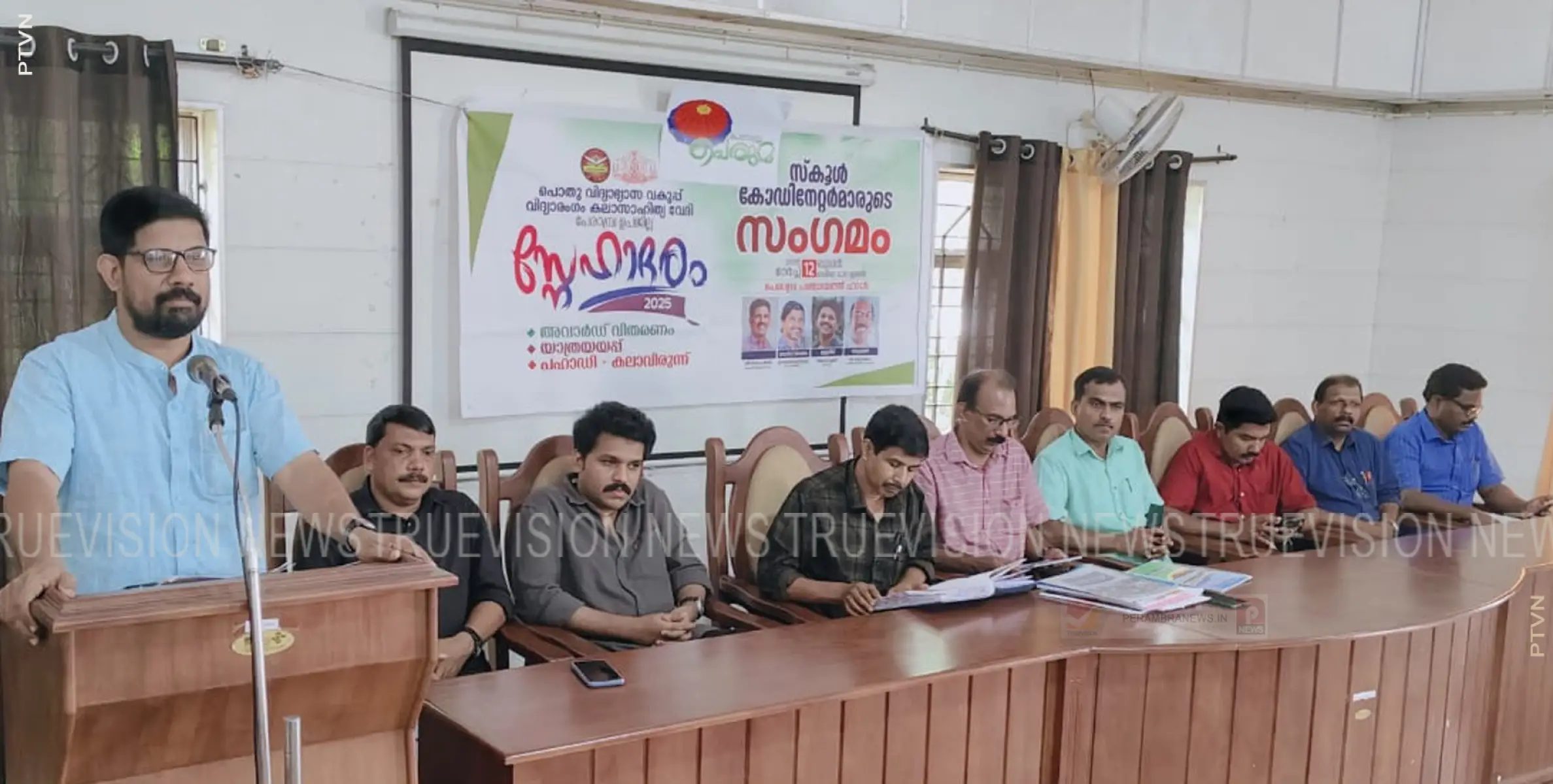  കുട്ടികള്‍ എഴുത്തും വായനയും ശീലമാക്കിയാല്‍ മാനുഷിക മൂല്യങ്ങള്‍ വീണ്ടെടുക്കാം; ഡിഡിഇ മനോജ് മണിയൂര്‍