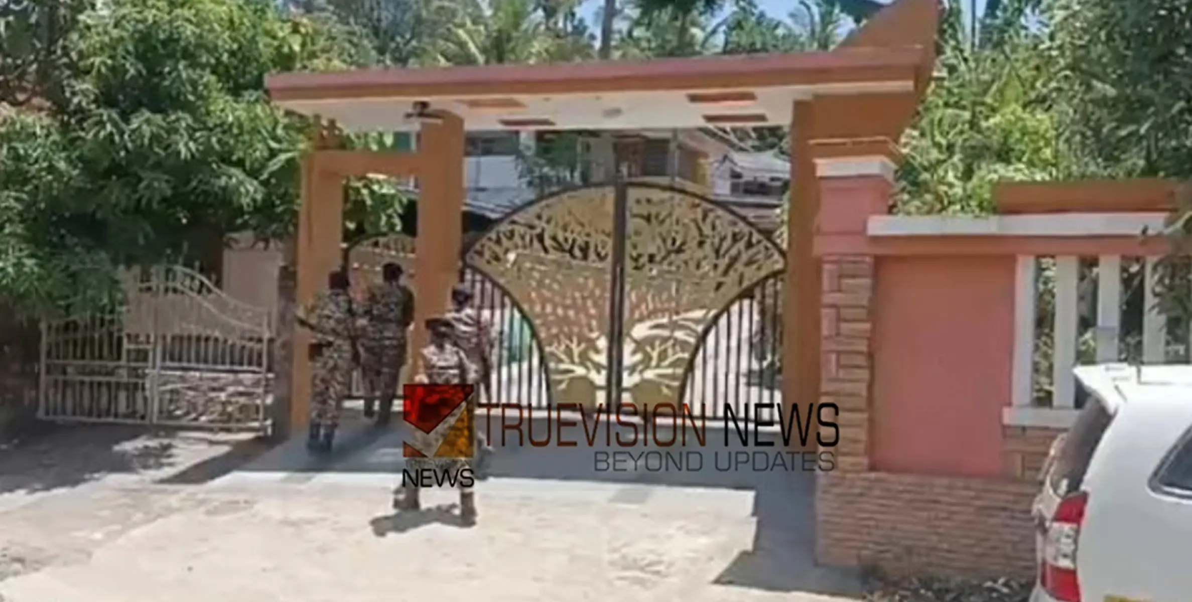 പാലക്കാടും കോട്ടയത്തും എസ് ഡി പി ഐ പ്രവർത്തകരുടെ വീടുകളിൽ ഇ ഡി റെയ്ഡ്