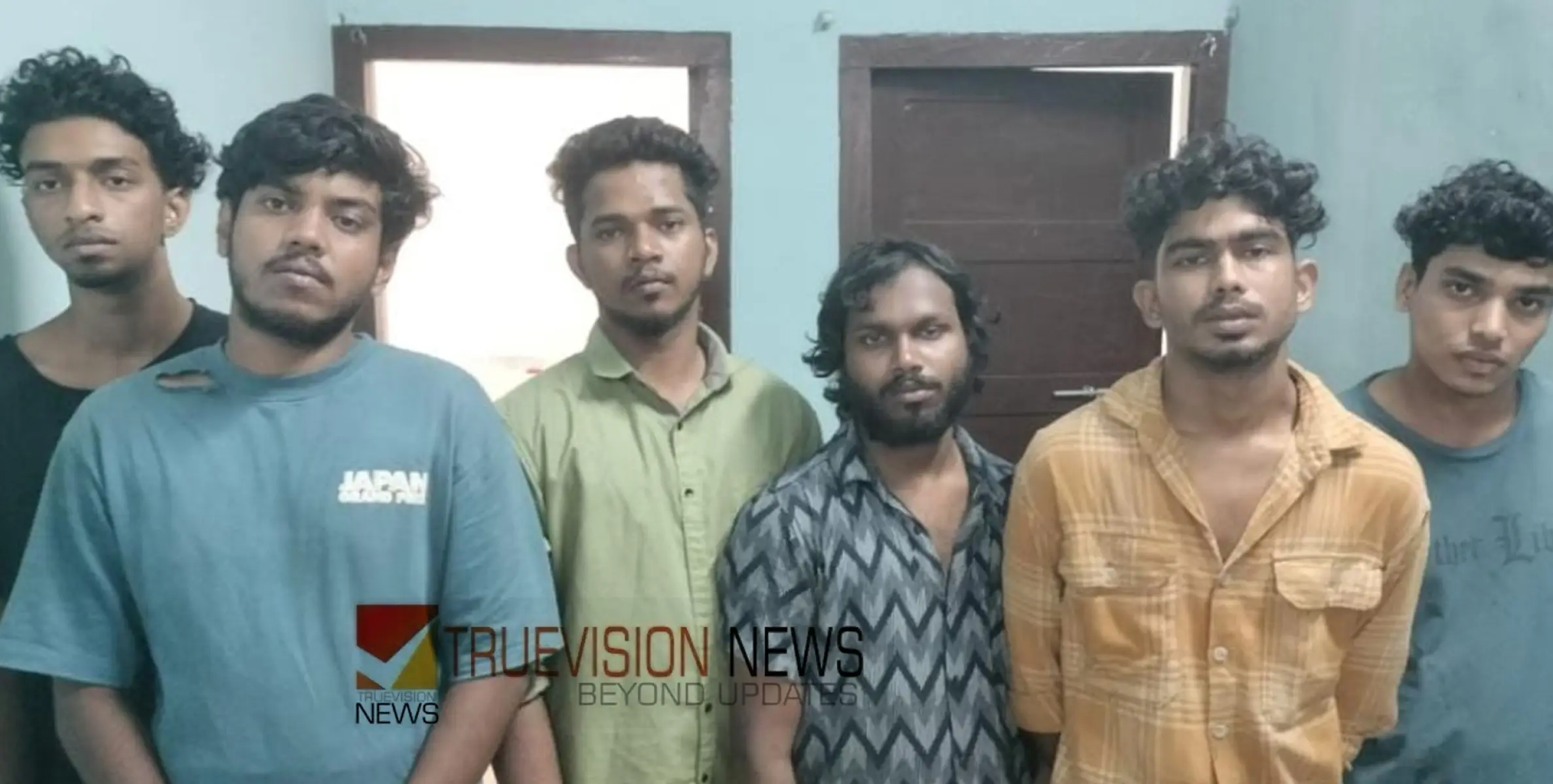 പൊലീസുകാർക്ക് നേരെ ലഹരിസംഘത്തിന്റെ ആക്രമണം; മൂന്ന് പോലീസുകാർക്ക് പരിക്ക്, ആറുപേർ കസ്റ്റഡിയിൽ