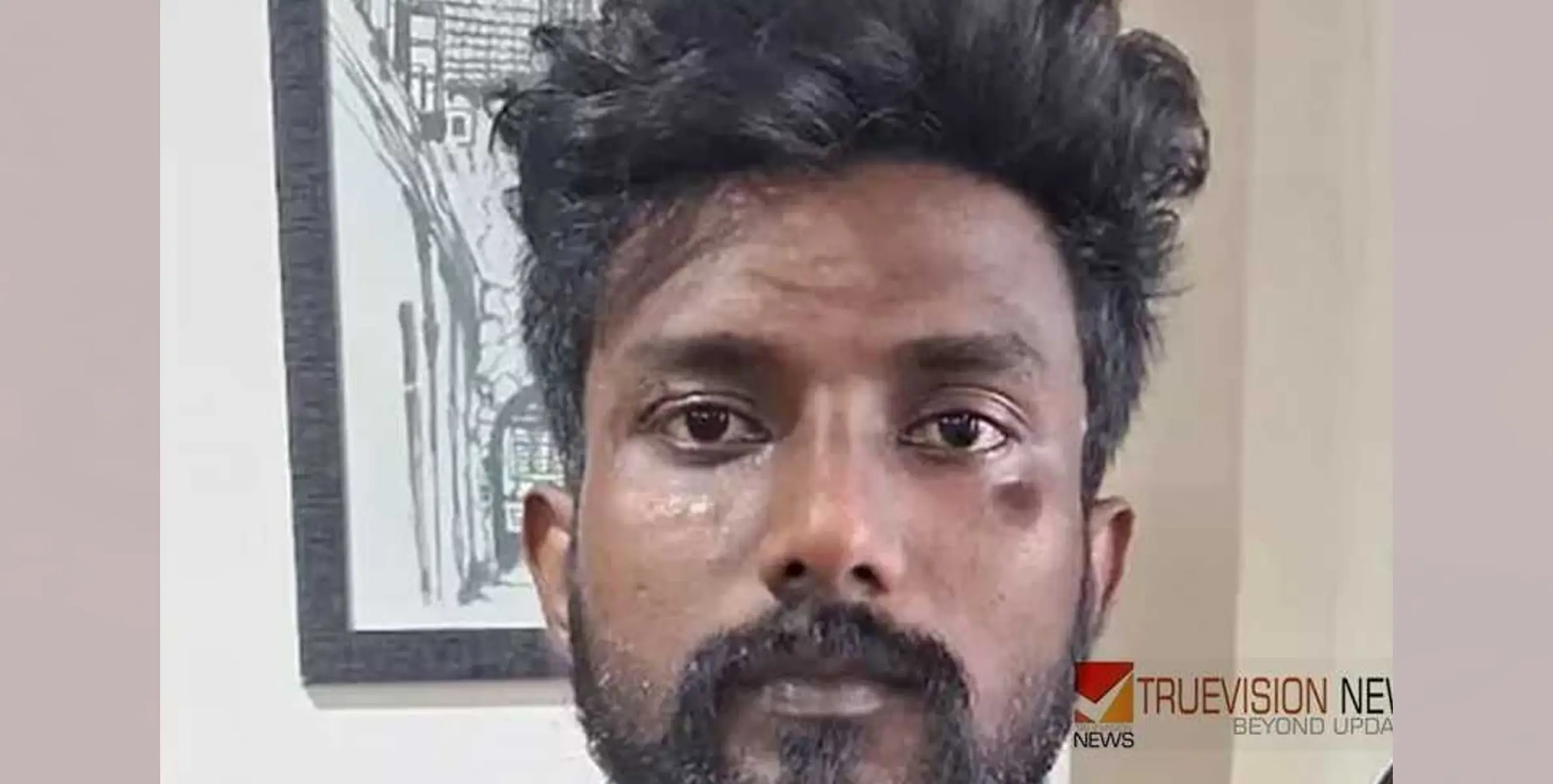 കോഴിക്കോട് എലത്തൂരിൽ ലഹരിക്ക് അടിമയായ മകൻ വീട്ടിലുള്ളവരെ കൊല്ലുമെന്ന് ഭീഷണി, പിന്നാലെ പൊലീസിൽ ഏൽപ്പിച്ച് അമ്മ, അറസ്റ്റിൽ