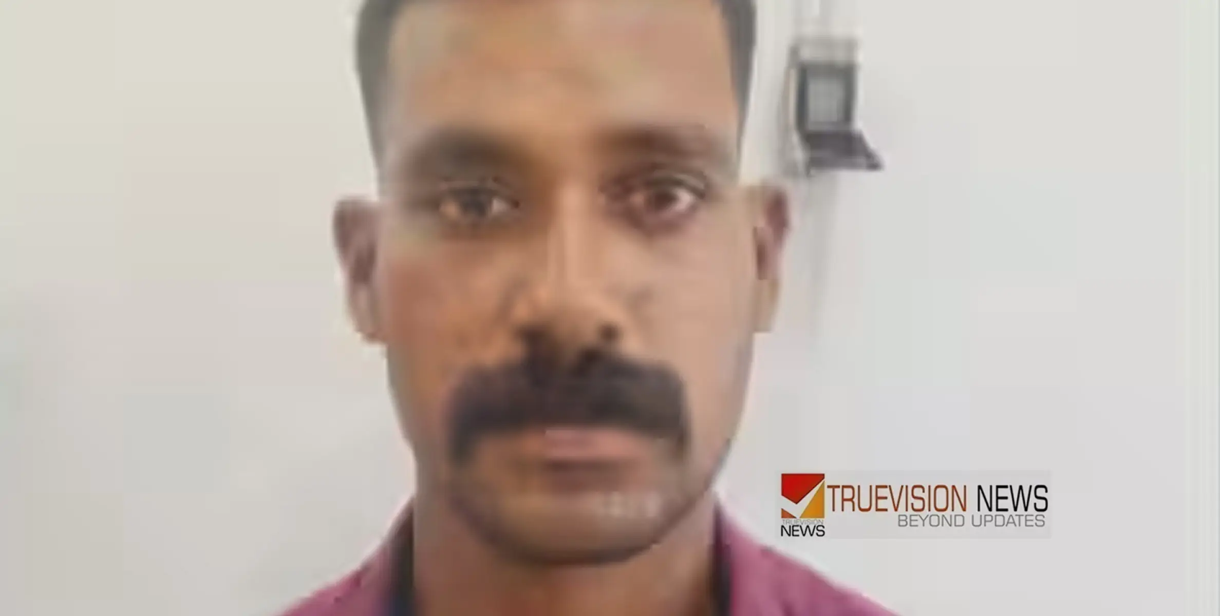 വാഹനം പരിശോധിച്ചത് ഇഷ്ടപ്പെട്ടില്ല, പൊലീസിനെ ആക്രമിച്ചു, പൊലീസ് ജീപ്പിൻ്റെ ചില്ല് പൊട്ടിച്ചു; യുവാവ് അറസ്റ്റിൽ