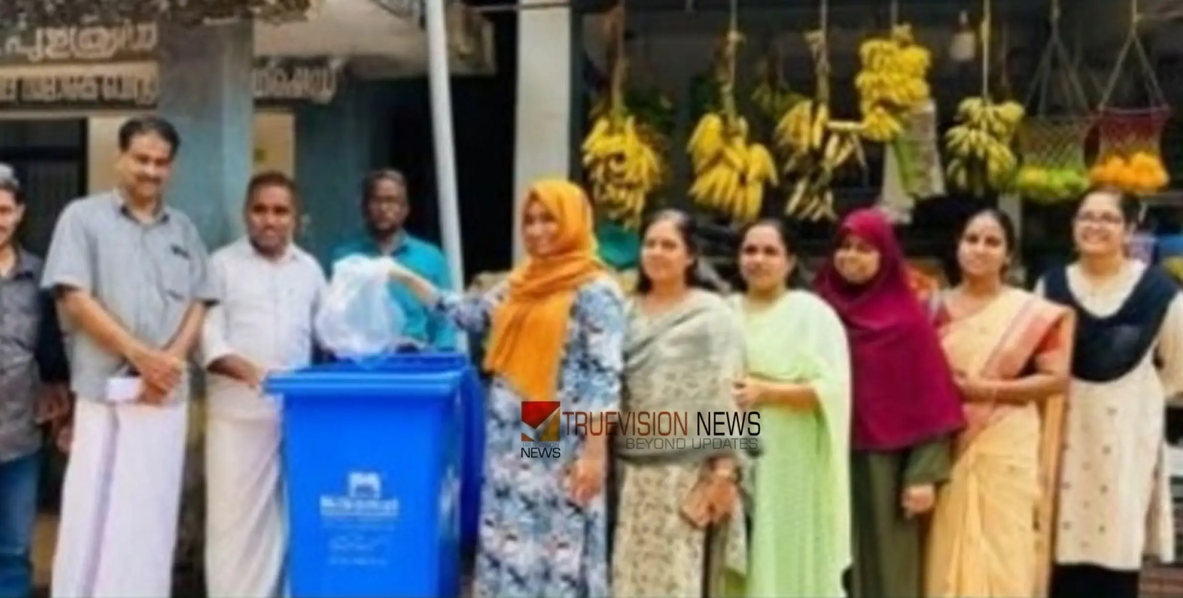 സമ്പൂർണ ശുചിത്വ പഞ്ചായത്ത്; വേസ്റ്റ് ബിന്നുകൾ സ്ഥാപിച്ച് വേളം ഗ്രാമപഞ്ചായത്ത് 