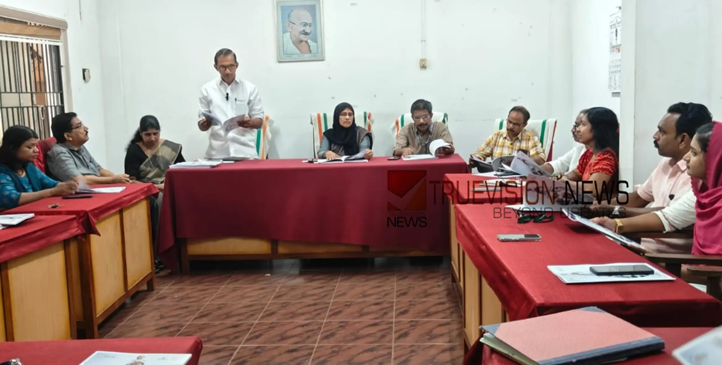 ദാരിദ്യം ലഘൂകരിക്കും; കാര്‍ഷിക ശുചിത്വ വികസനത്തിന് ഊന്നല്‍ നല്‍കി കുറ്റ്യാടി ഗ്രാമപഞ്ചായത്ത് ബജറ്റ് 