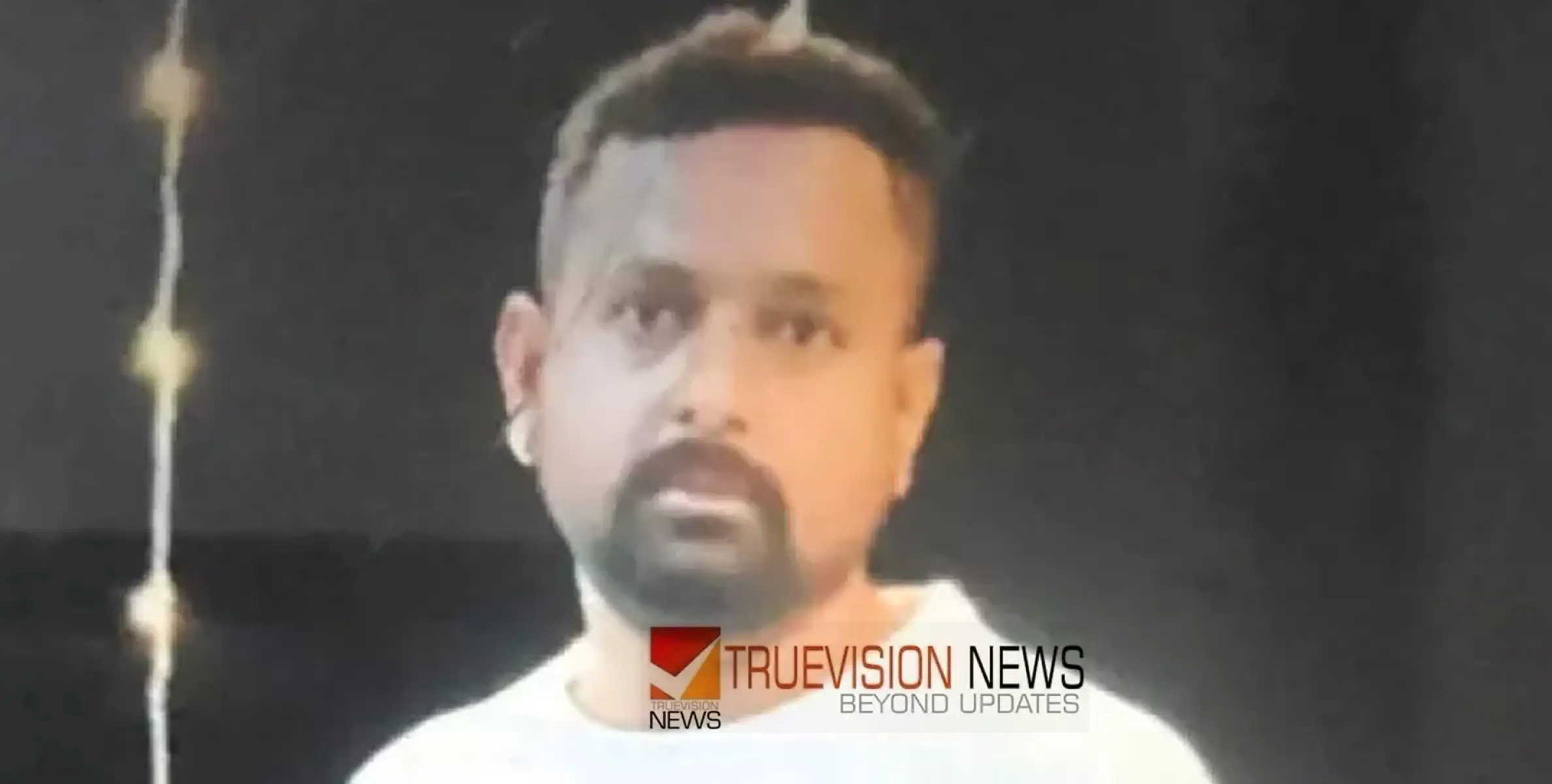 കു​ള​ത്തി​ന്റെ ആ​ഴ​മ​റി​യാ​തെ ചാ​ടി​യ യു​വാ​വ് ത​റ​യി​ൽ ത​ല​യി​ടി​ച്ച് മ​രി​ച്ചു