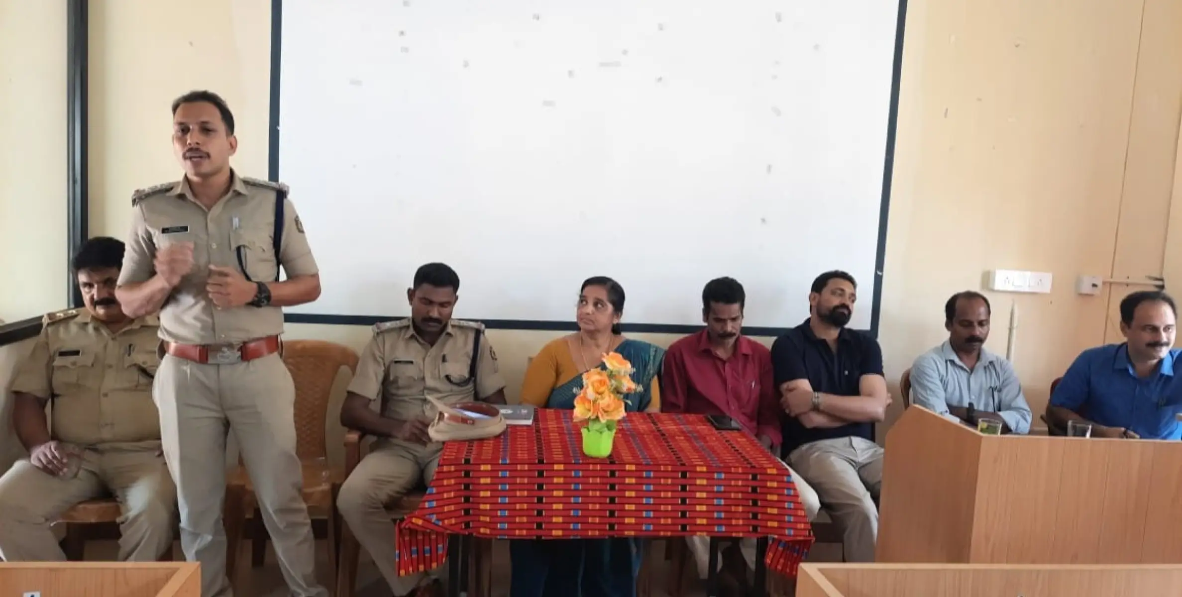 അടക്കത്തോട് സെന്റ് .ജോസഫ്സ് ഹൈസ്കൂളിൽ സ്കൂൾ പ്രൊട്ടക്ഷൻ ഗ്രൂപ്പ് രൂപീകരിച്ചു 