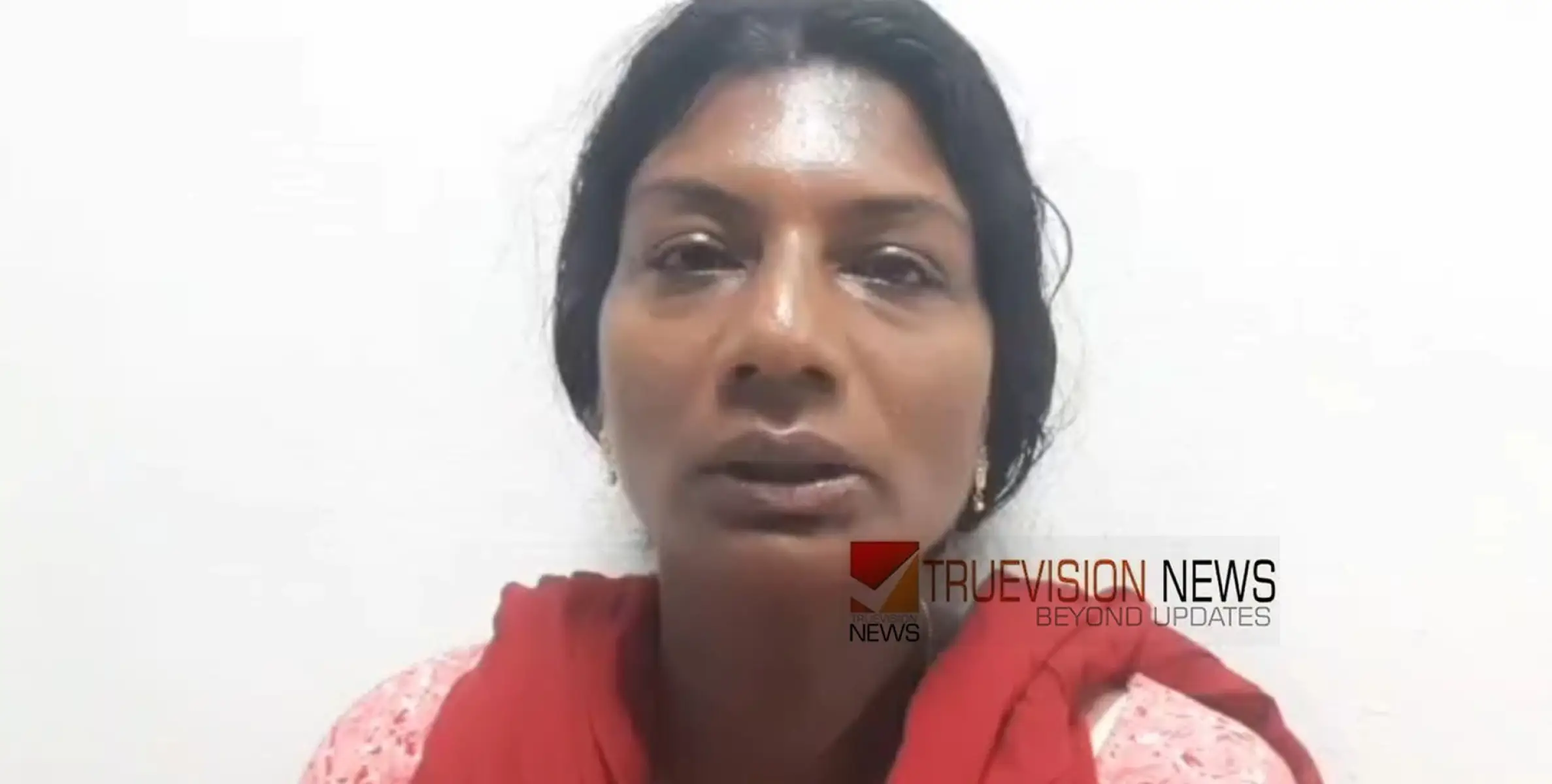 വീട്ടിലെ പട്ടി നിർത്താതെ കുരച്ചു; യുവതിയെ വീട്ടിൽ കയറി ക്രൂരമായി മർദ്ദിച്ച് അയൽവാസികൾ