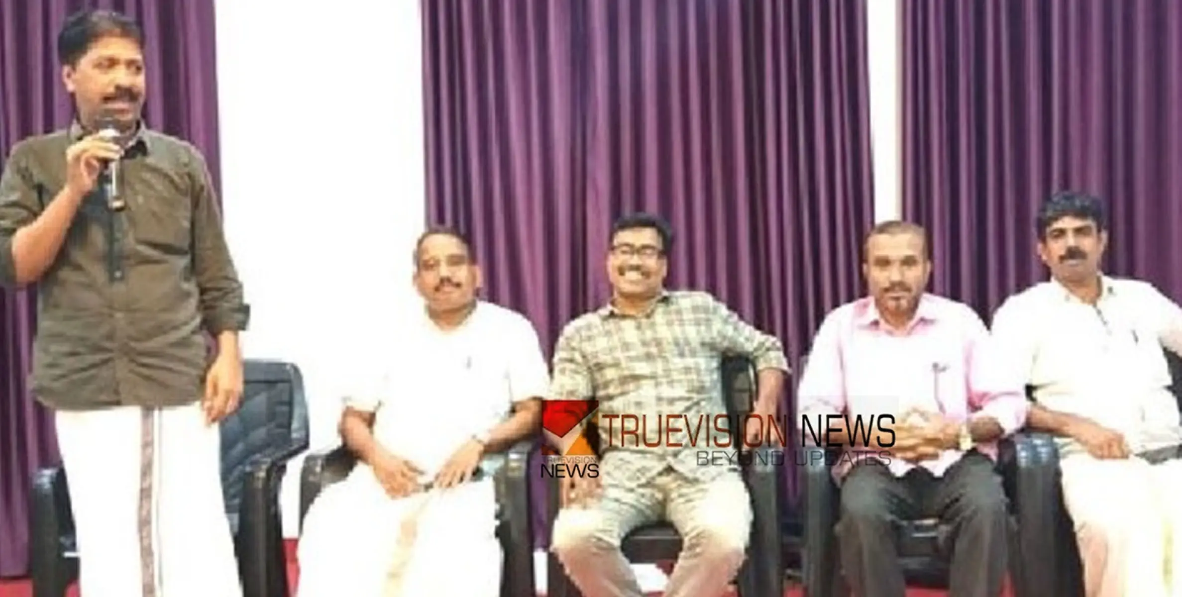 പാട്ടിന്റെ ലഹരി; മാപ്പിളപ്പാട്ട് പരിശീലനത്തിന് നാദാപുരത്ത് തുടക്കമായി