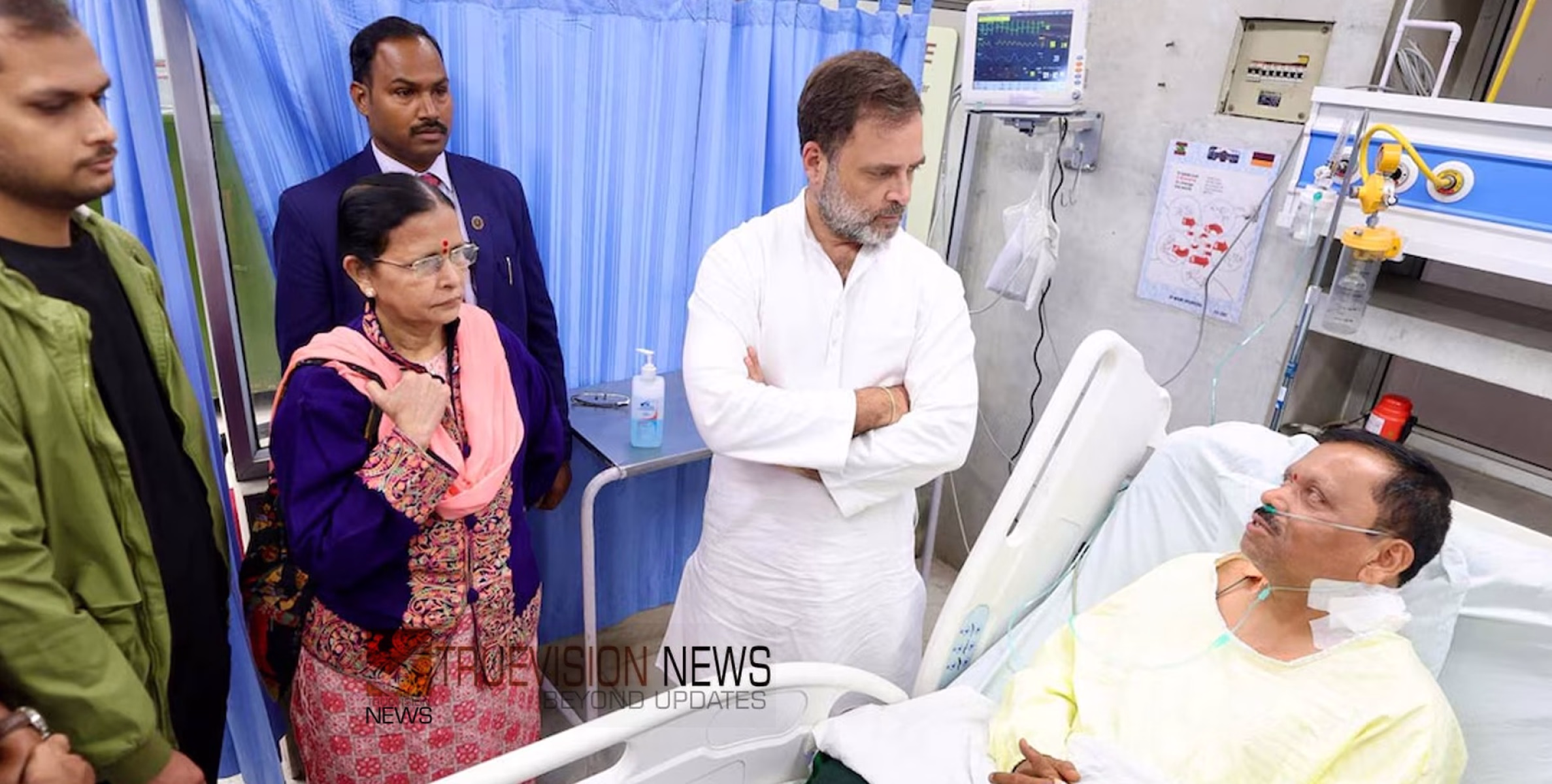 'സഹോദരന്മാരെ തമ്മിൽ അകറ്റുകയായിരുന്നു ലക്ഷ്യം,ഒറ്റക്കെട്ടായി നിൽക്കണം'; പരിക്കേറ്റവരെ സന്ദർശിച്ച് രാഹുൽ ​ഗാന്ധി