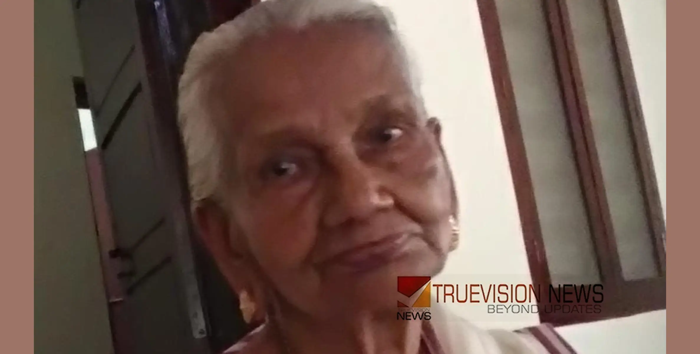 മനത്താമ്പ്രയിൽ കല്ല്യാണി അന്തരിച്ചു