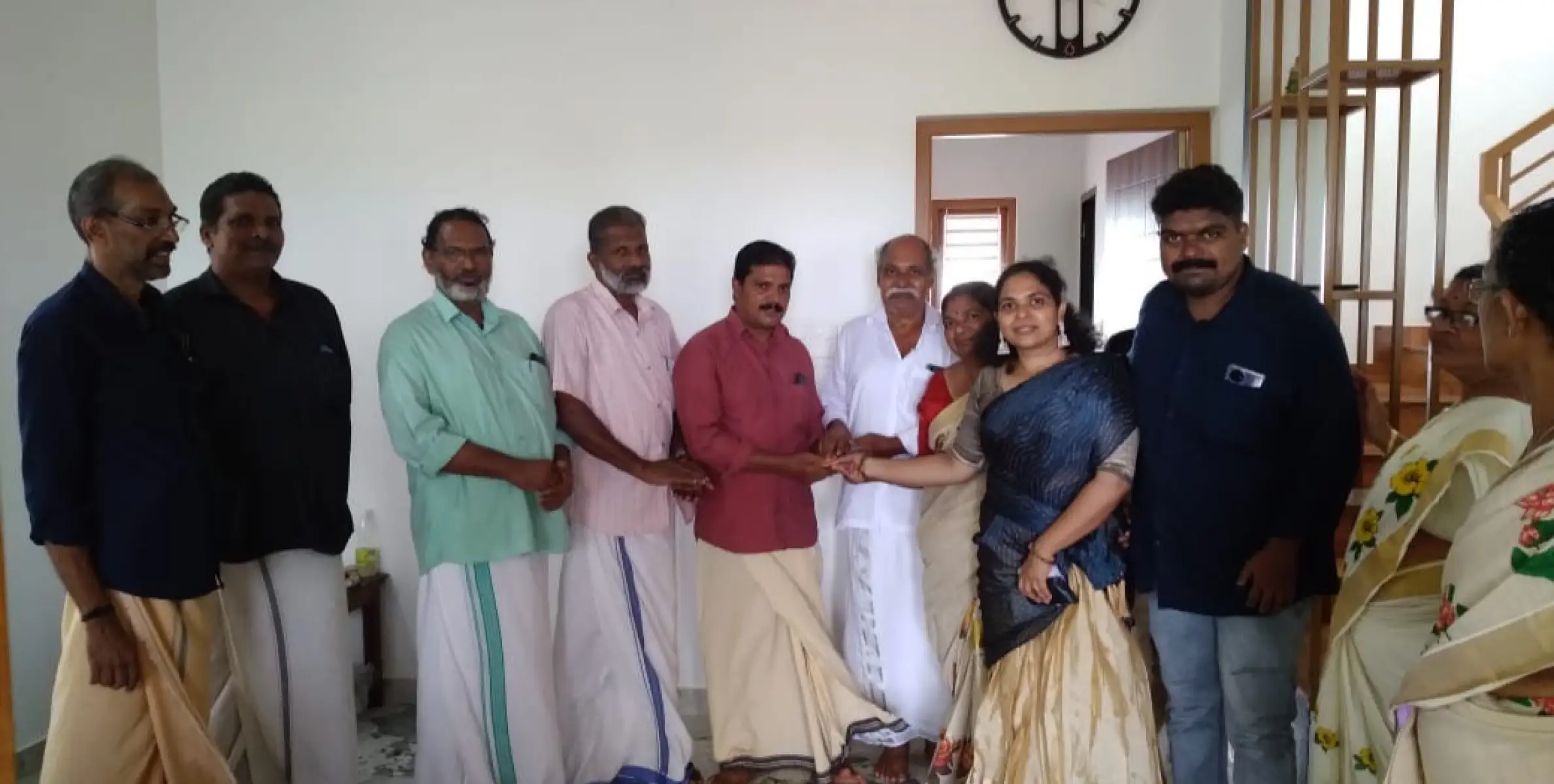 ഗൃഹപ്രവേശനത്തിൽ ഐ ആർ പി സിക്ക് ധനസഹായം നൽകി