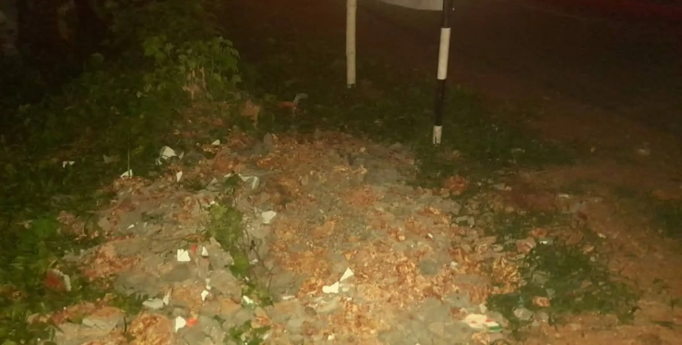 കോൺഗ്രസ് ഗാന്ധി സ്തൂപം തകർത്തു: യൂത്ത് കോൺഗ്രസ് പ്രവർത്തകന്റെ വീടിന് നേരെയും ആക്രമണം 