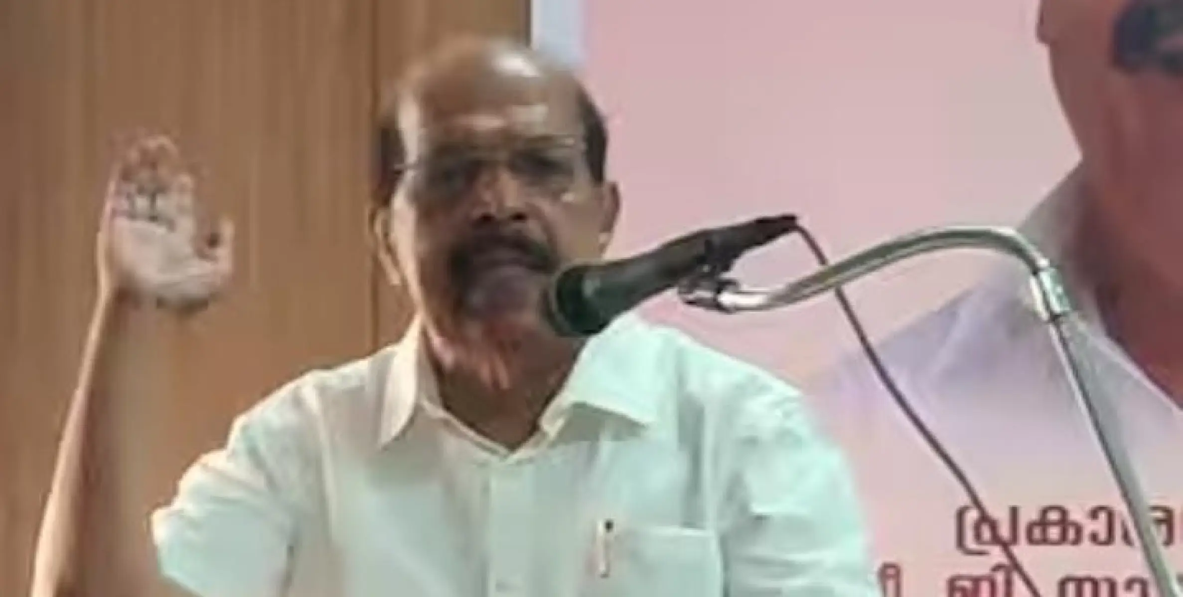 ജി സുധാകരനെതിരെ നടപടിയുമായി തെരഞ്ഞെടുപ്പ് കമ്മീഷൻ മുന്നോട്ട്; നിയമോപദേശം കാത്ത് പൊലീസ്