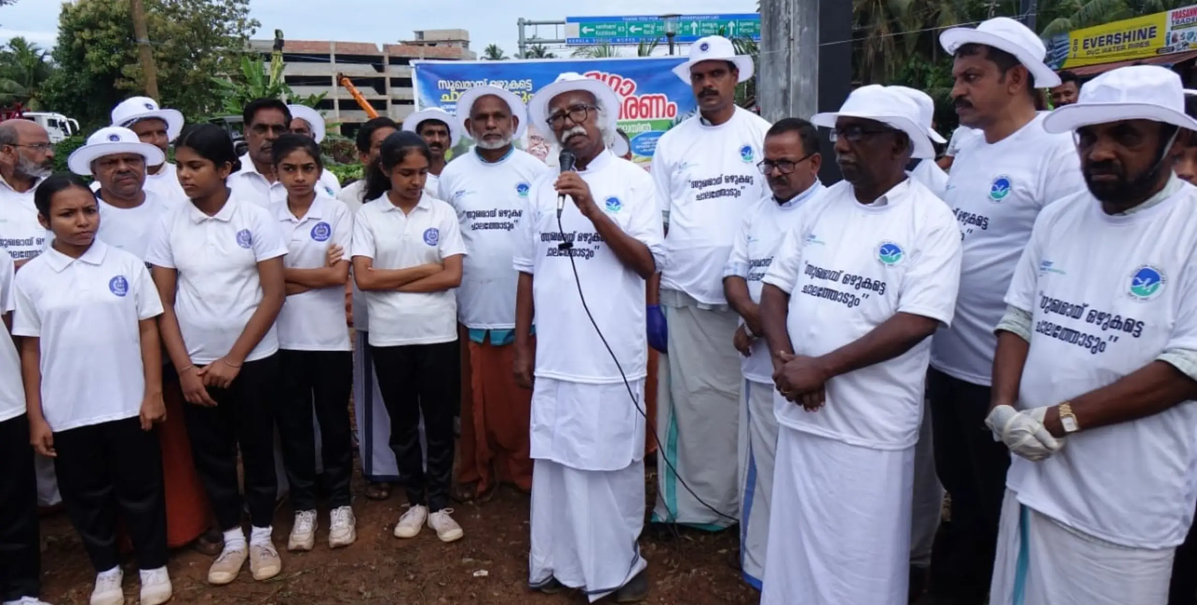 മുരിക്കഞ്ചേരി കേളു സ്മാരകം നിർമ്മാണോദ്‌ഘാടനം നടത്തി