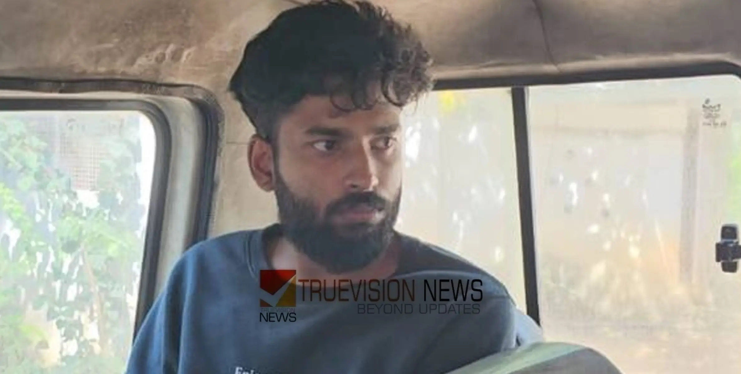 കാത്തിരുന്ന് വലയൊരുക്കി; ലഹരി കടത്ത് സംഘത്തിലെ പ്രധാന പ്രതി, കോഴിക്കോട് സ്വദേശി എയർപോർട്ടിൽ പിടിയിൽ