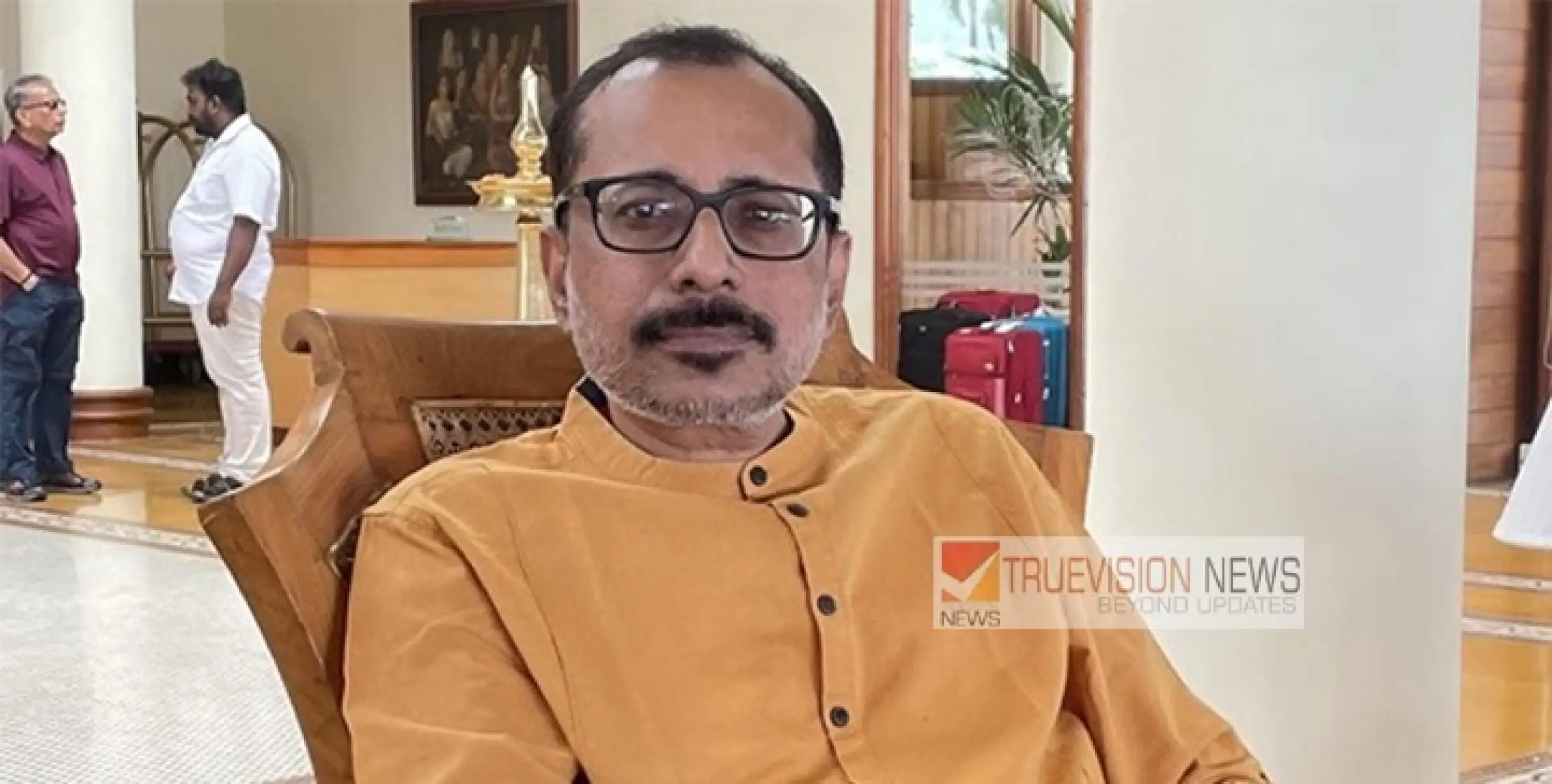 ഉണ്ണി ബാലകൃഷ്ണൻ റിപ്പോർട്ടർ ടിവി വിട്ടു ;  ഇനി ഏഷ്യാനെറ്റ് ന്യൂസിലേക്ക്
