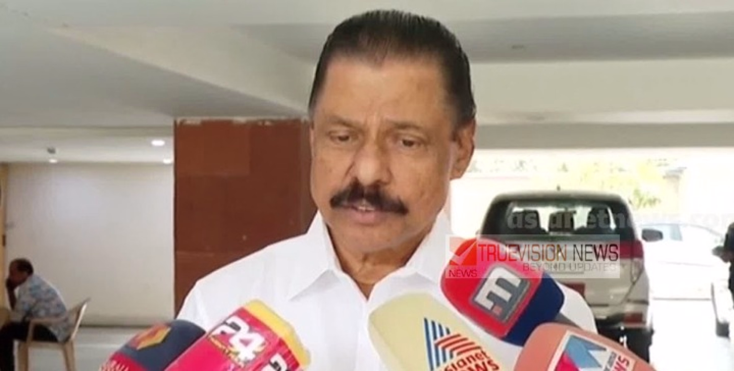 കരുവന്നൂർ കള്ളപ്പണക്കേസിലെ കുറ്റപത്രം രാഷ്ട്രീയപ്രേരിതം ; നിയമപരമായി നേരിടുമെന്നും എം.വി ​ഗോവിന്ദൻ