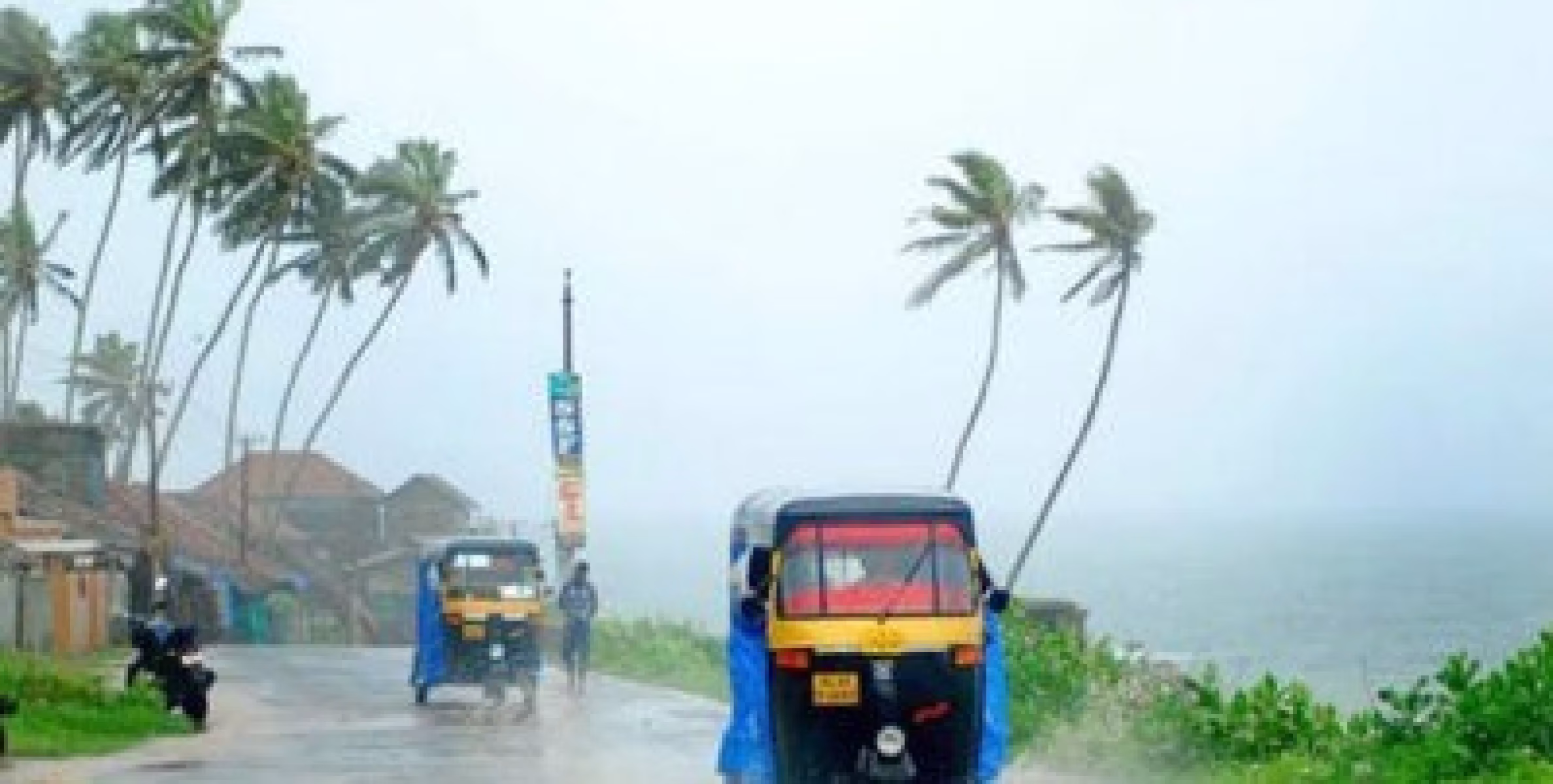 തീർന്നില്ല, ബംഗാള്‍ ഉള്‍ക്കടലിൽ പുതിയ ന്യൂനമര്‍ദ്ദം ; കേരളത്തിൽ 4 ദിവസം കൂടി അതിതീവ്ര മഴ